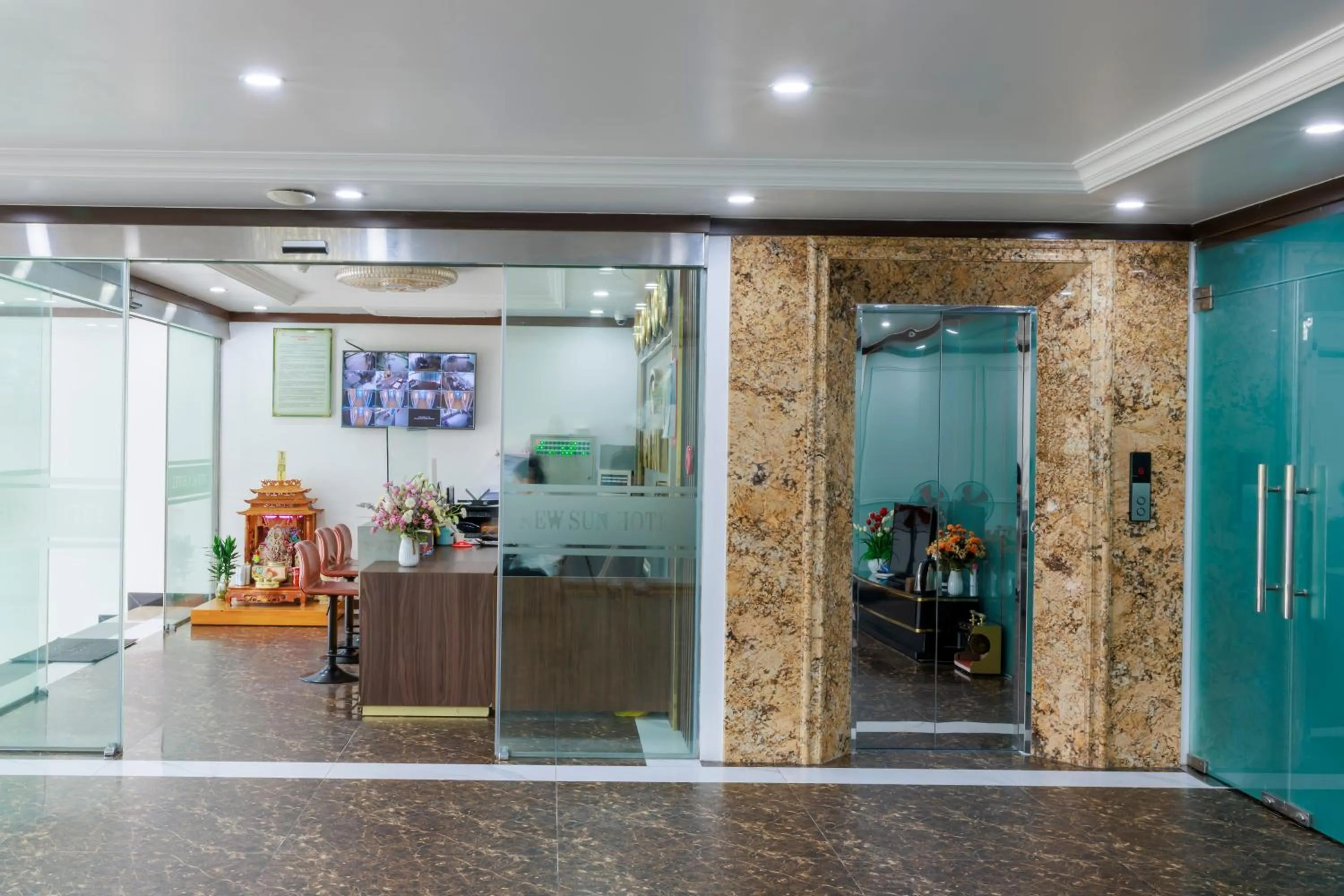 Lobby or reception in New Sun Móng Cái Hotel