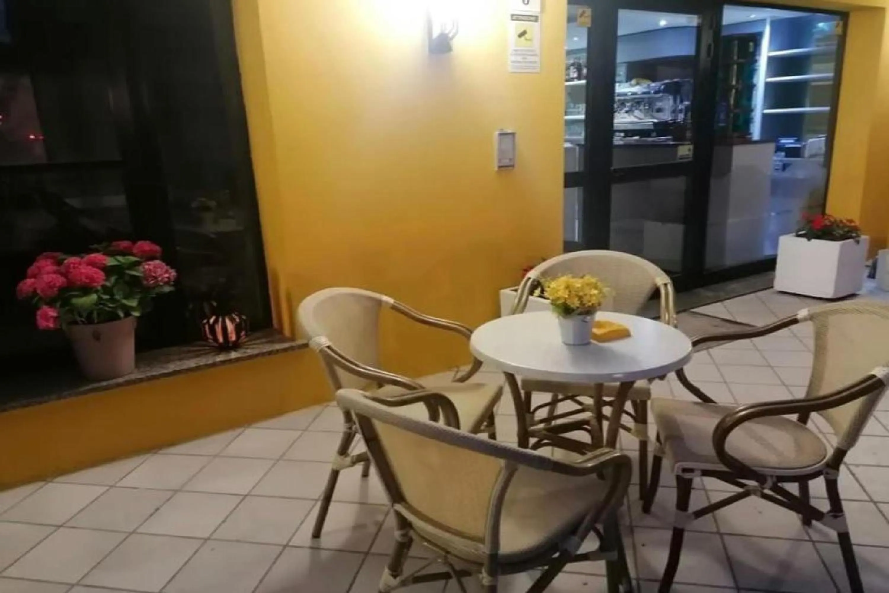 Patio in Hotel Bologna