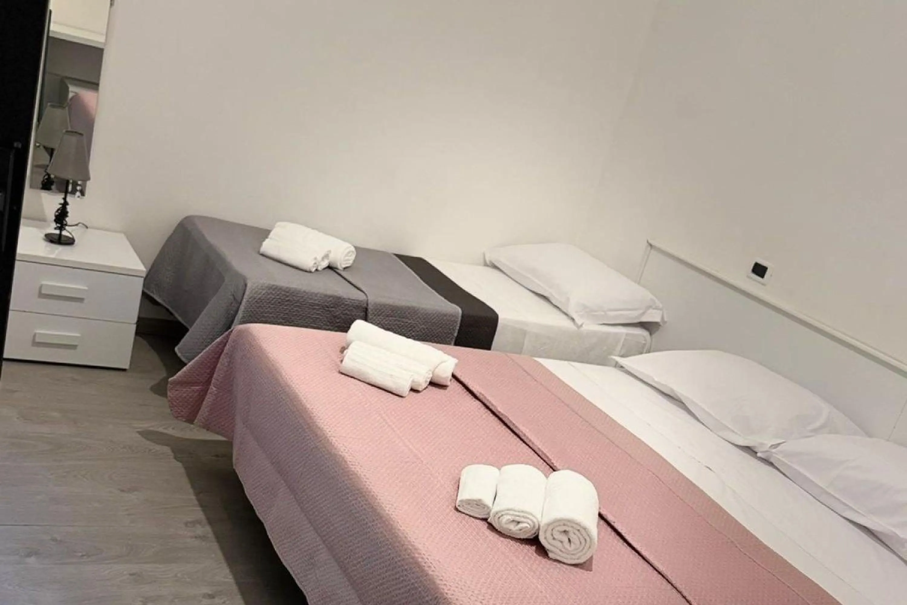 Bedroom, Bed in Hotel Bologna