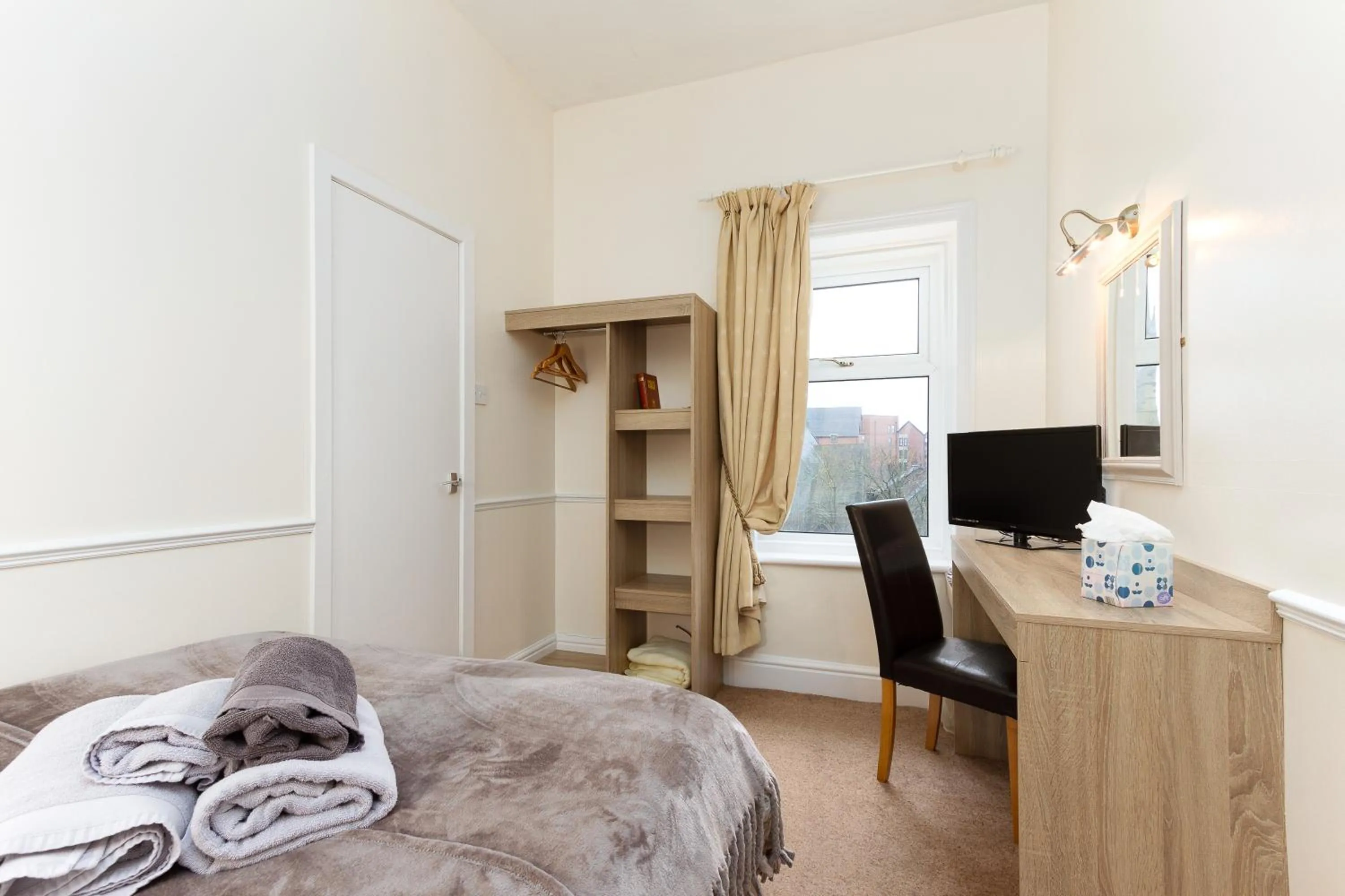 Bed in The Hollingworth