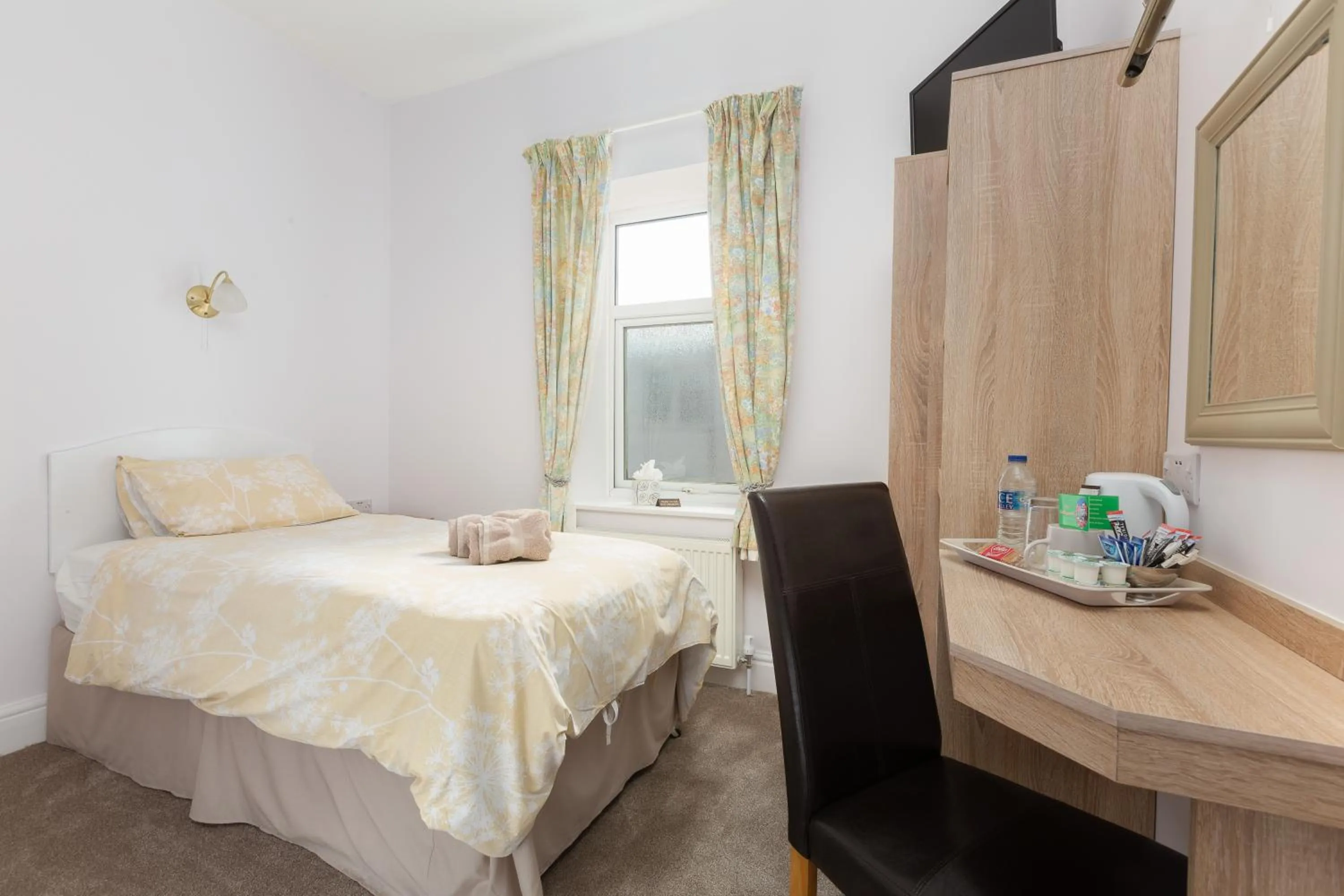 Bed in The Hollingworth