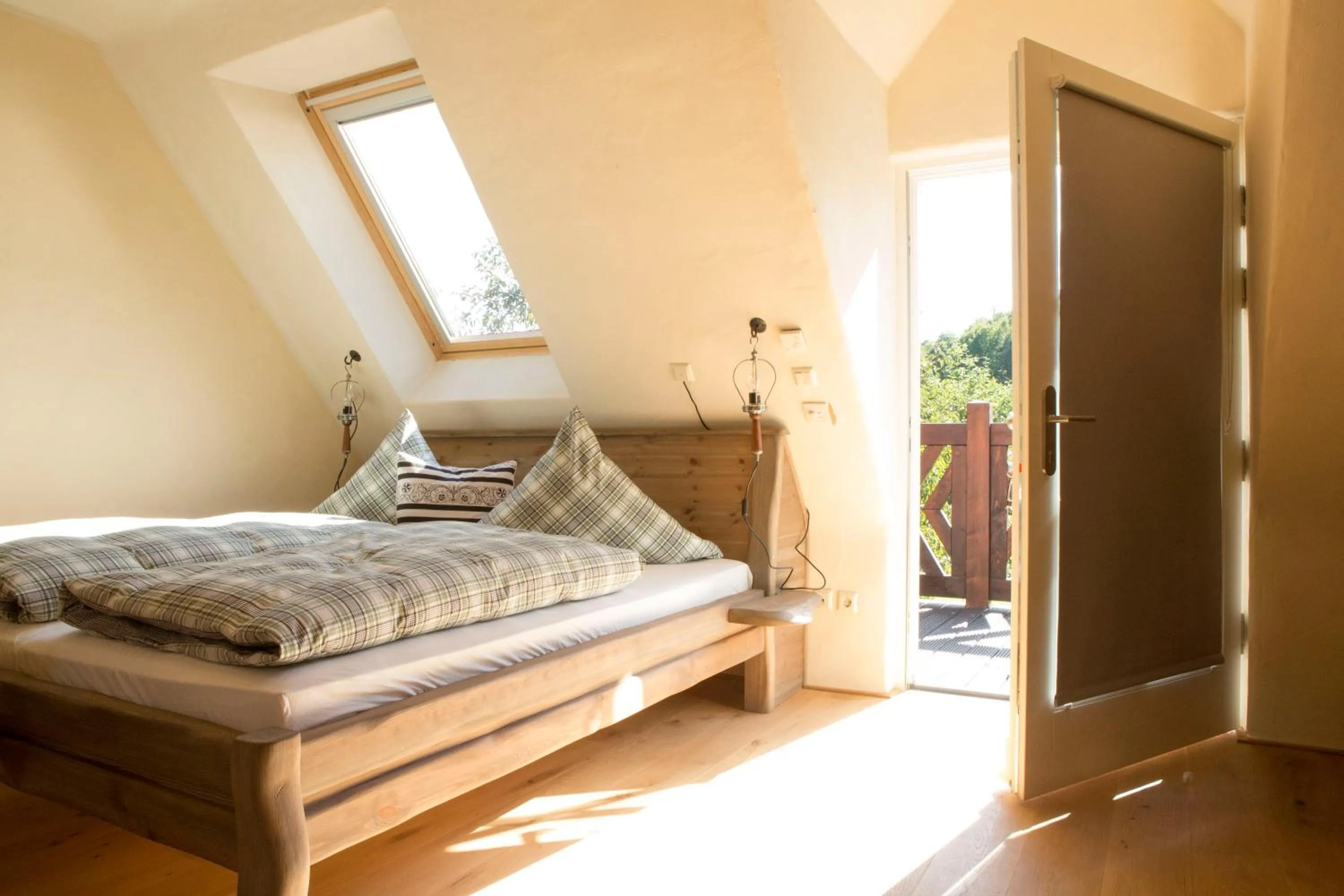 Bed in Hotel Kolonieschänke