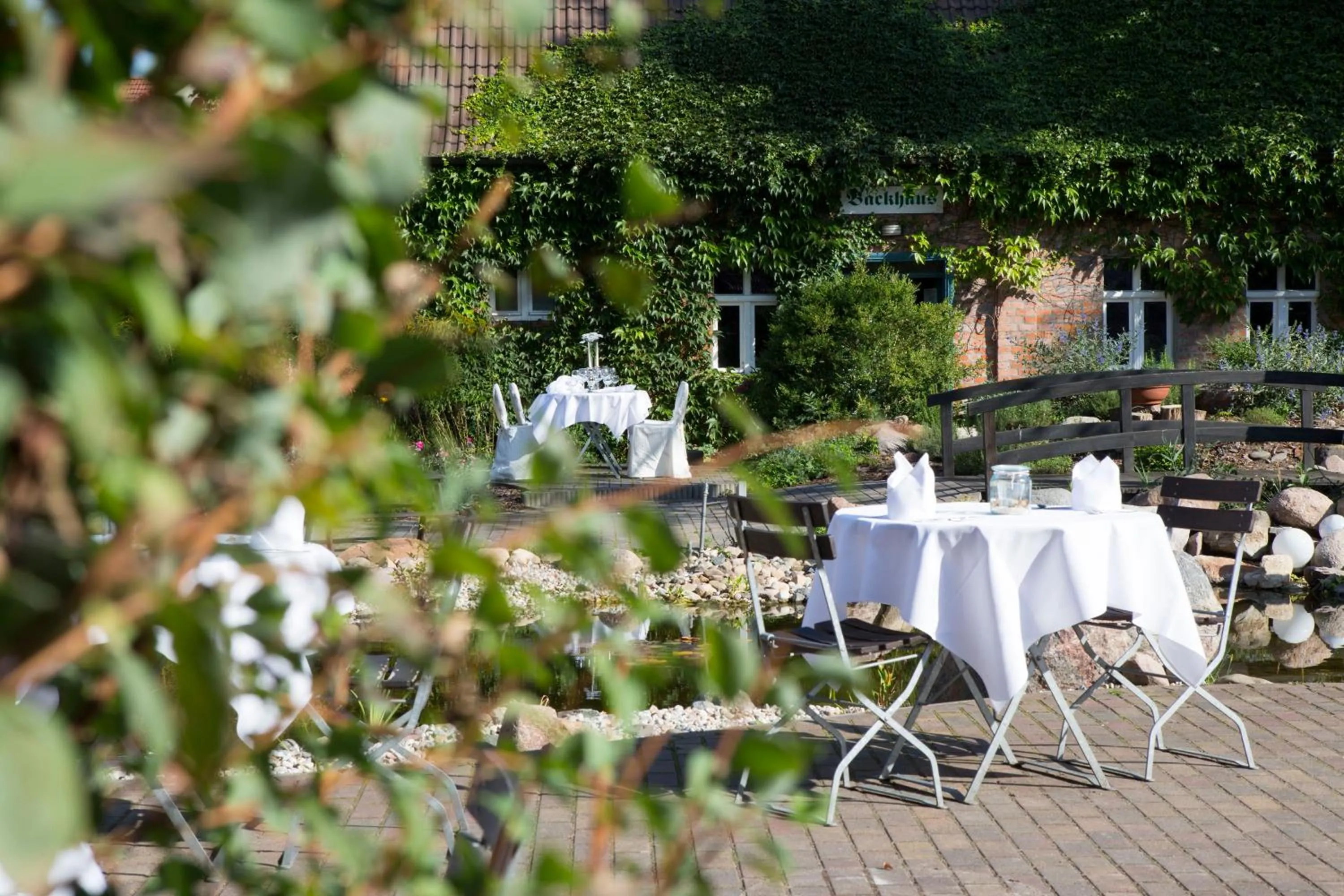 Restaurant/places to eat in Hotel Kolonieschänke