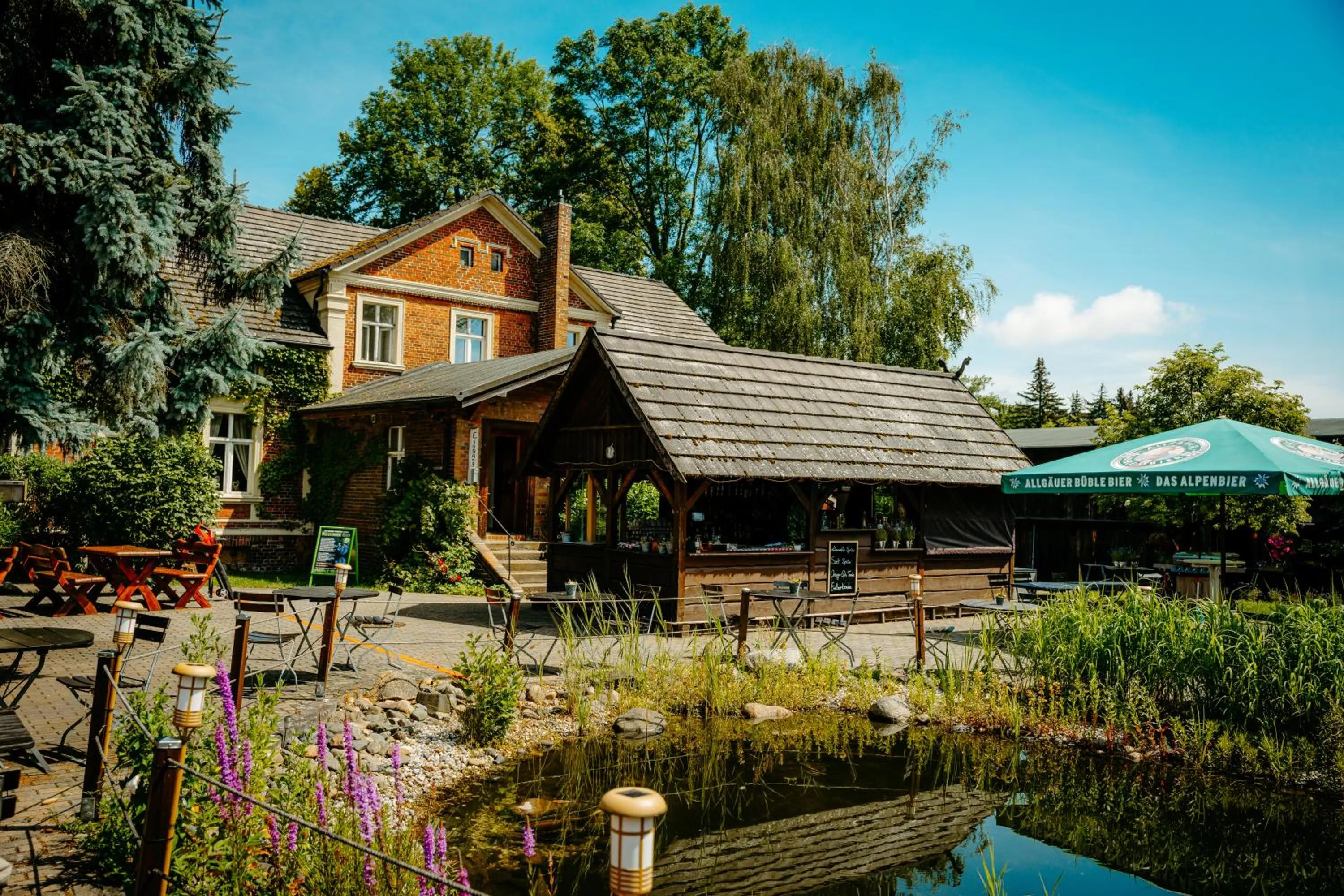 Property building in Hotel Kolonieschänke