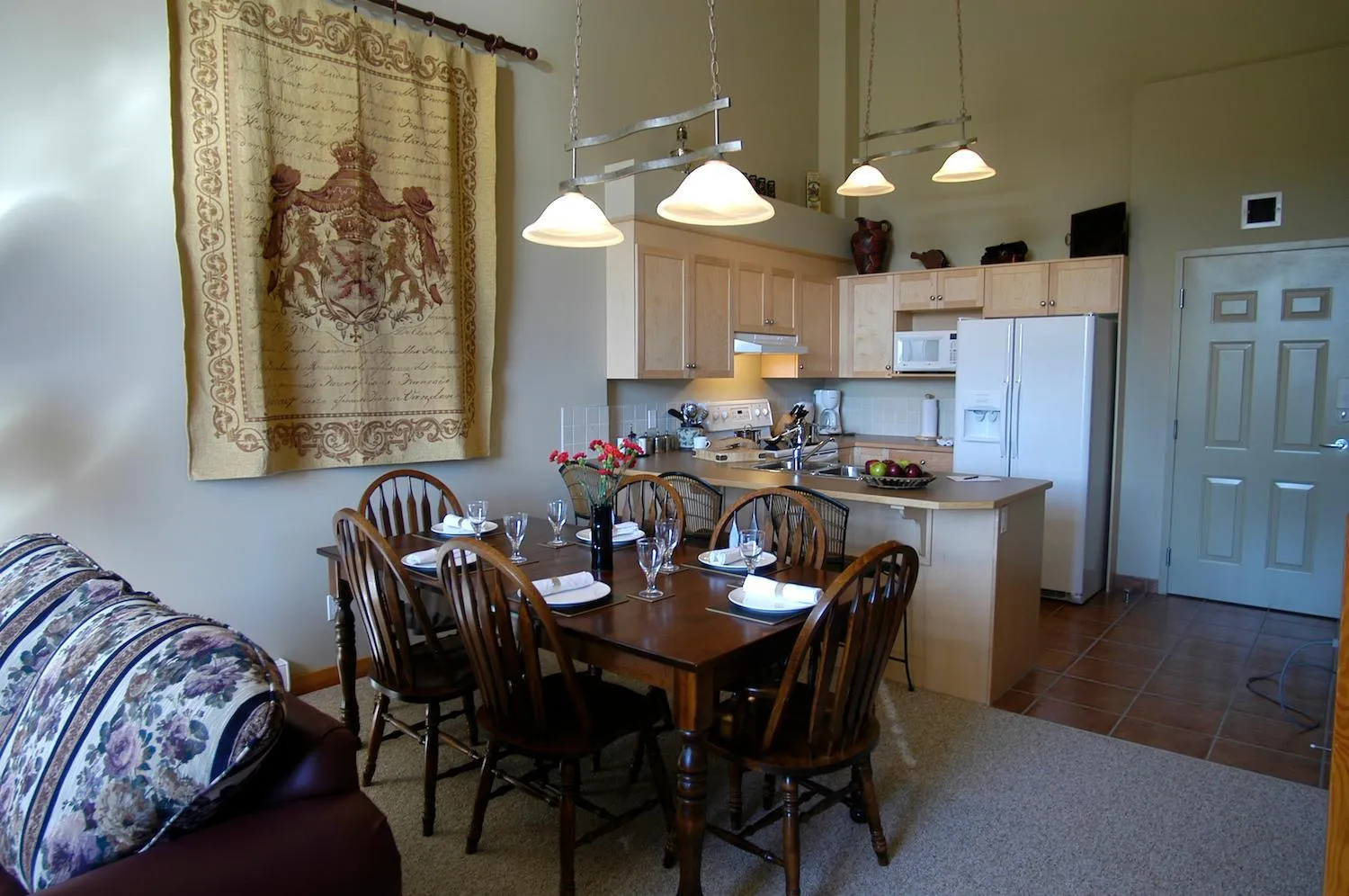 Dining area in Apartment 411, Antique Heritage