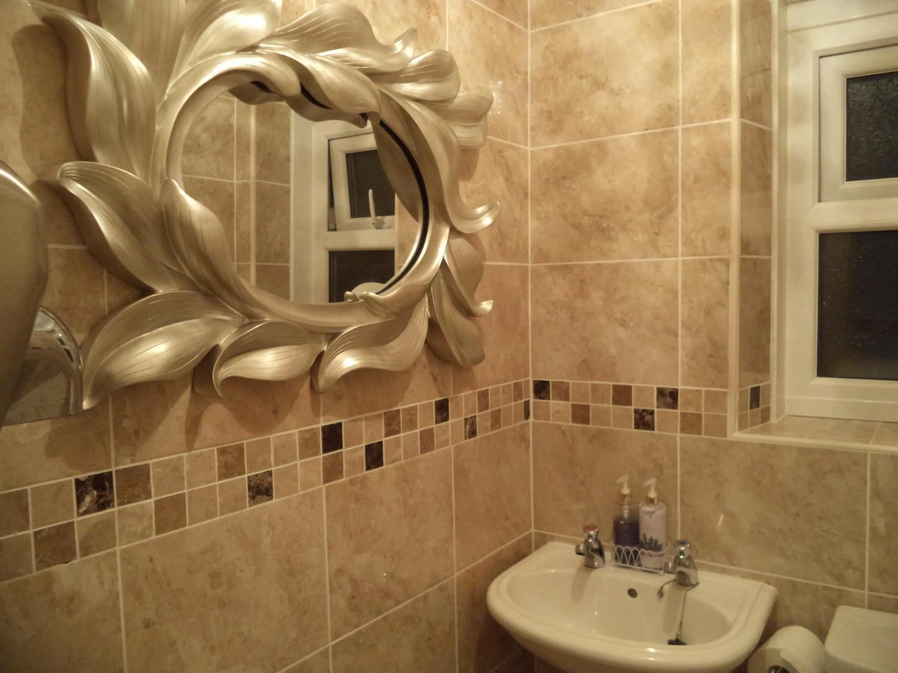 Toilet in New Brooklyn