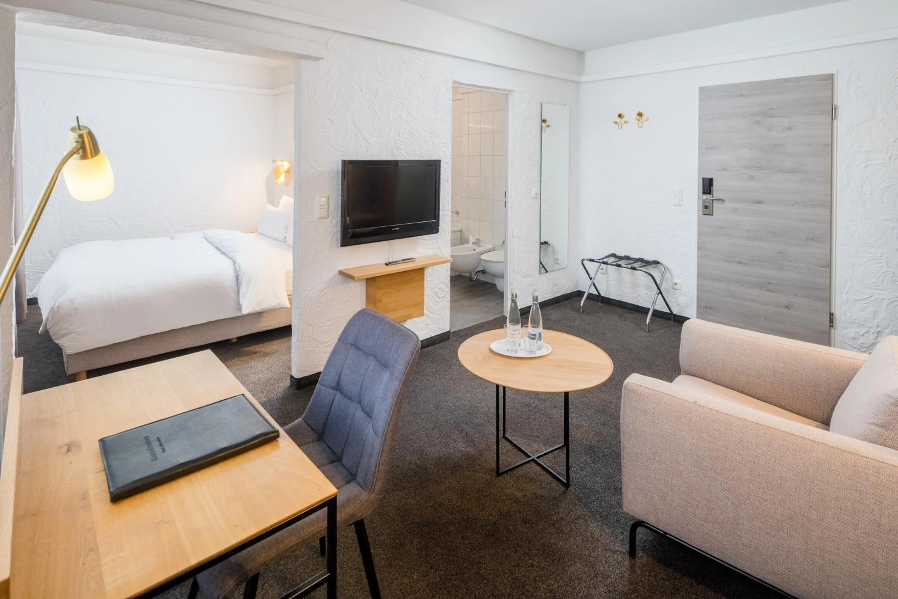 Photo of the whole room, Bed in Best Western Hotel Mainz