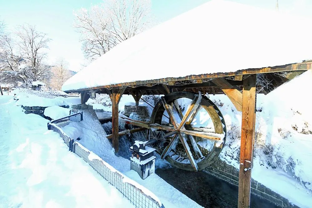 Winter in Hotel Restaurant Schwörer