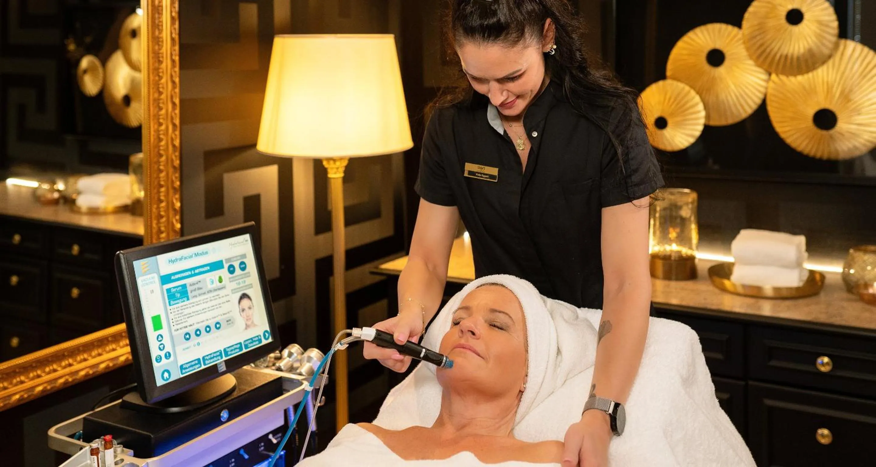 Spa and wellness centre/facilities in Victor's Residenz-Hotel Schloss Berg