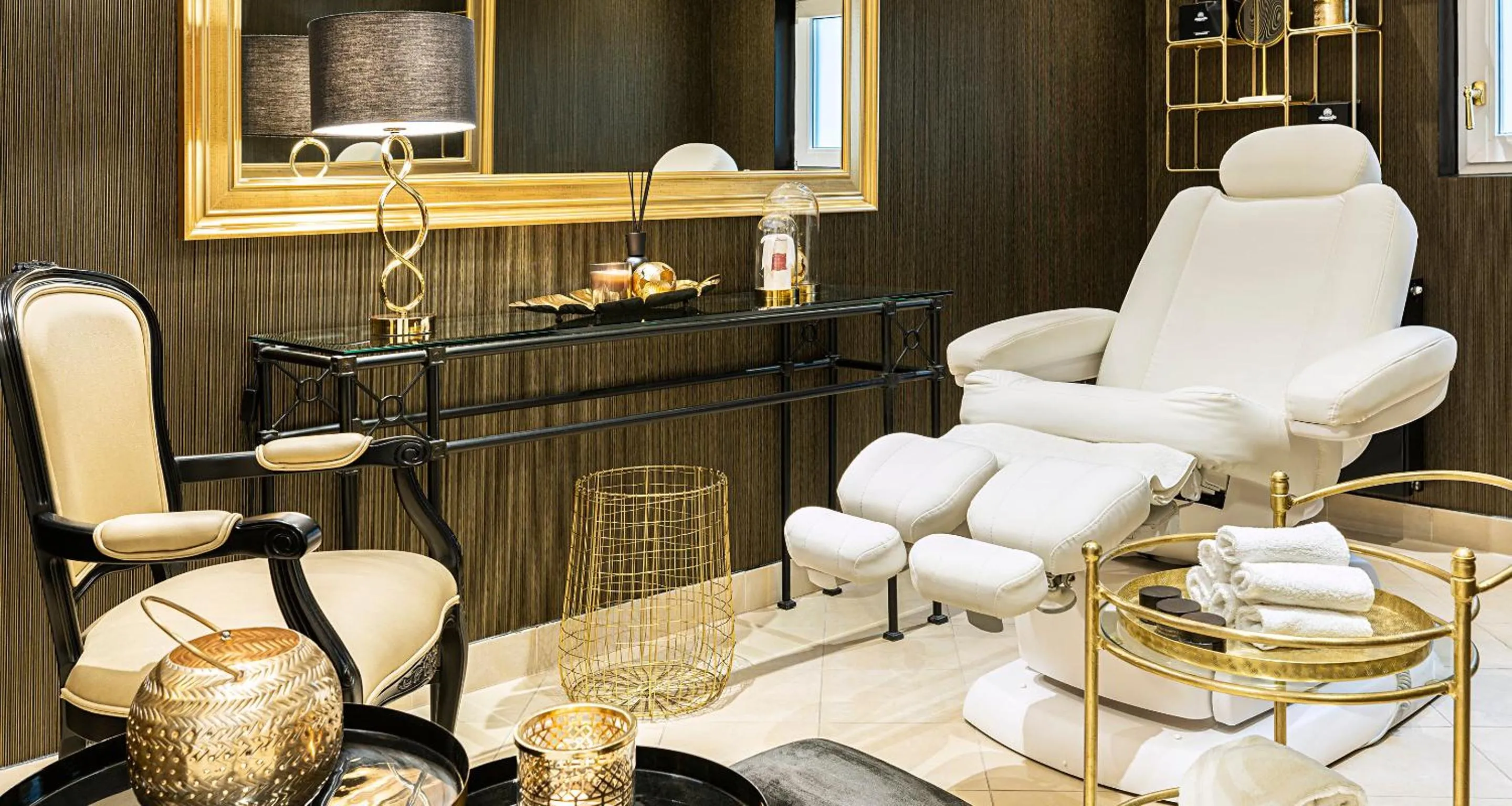 Spa and wellness centre/facilities in Victor's Residenz-Hotel Schloss Berg