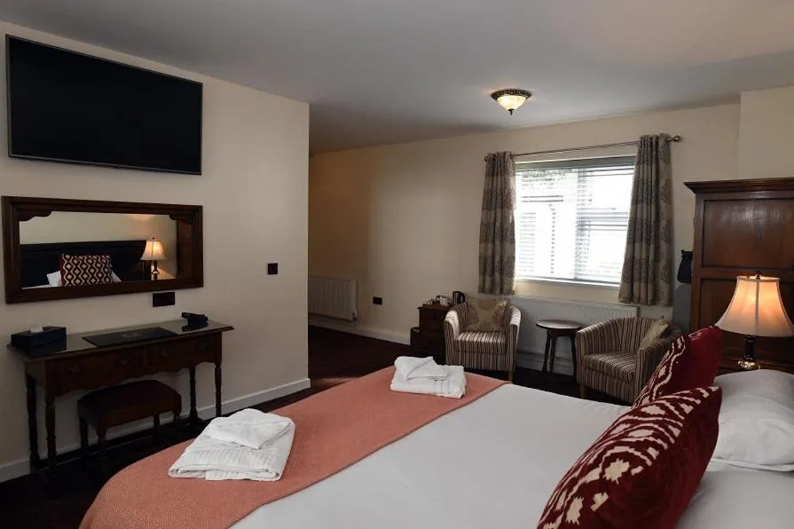 Bedroom, Bed in Ty Dre Town House