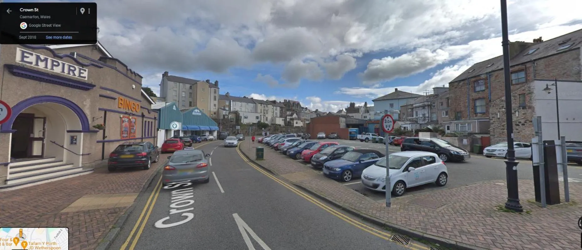 Parking in Ty Dre Town House