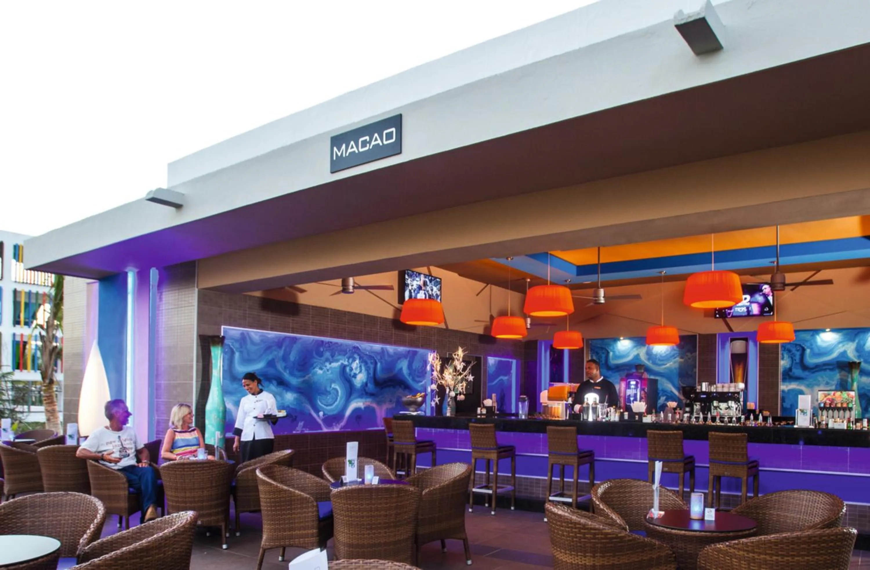 Lounge or bar in Riu Republica - Adults Only - All Inclusive