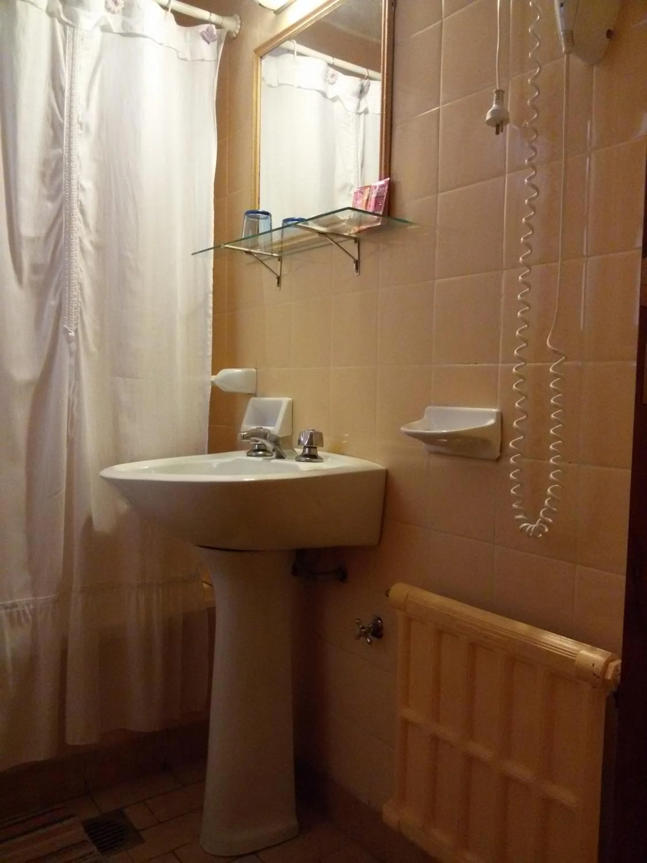 Bathroom in Posada de la Flor