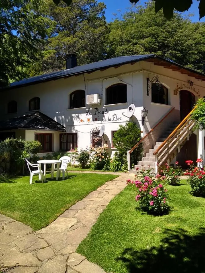 Facade/entrance in Posada de la Flor