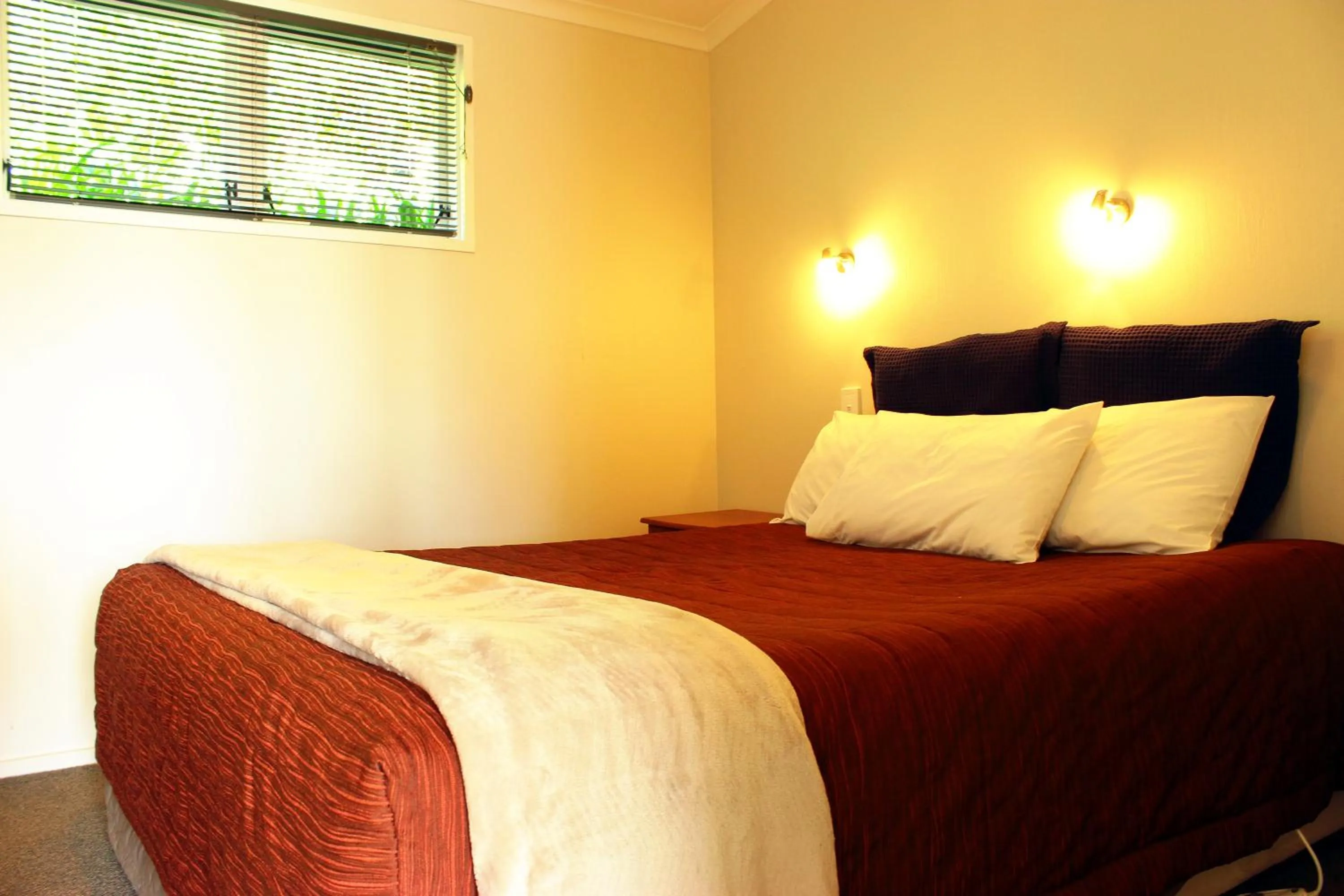 Bed in Te Awa Motel