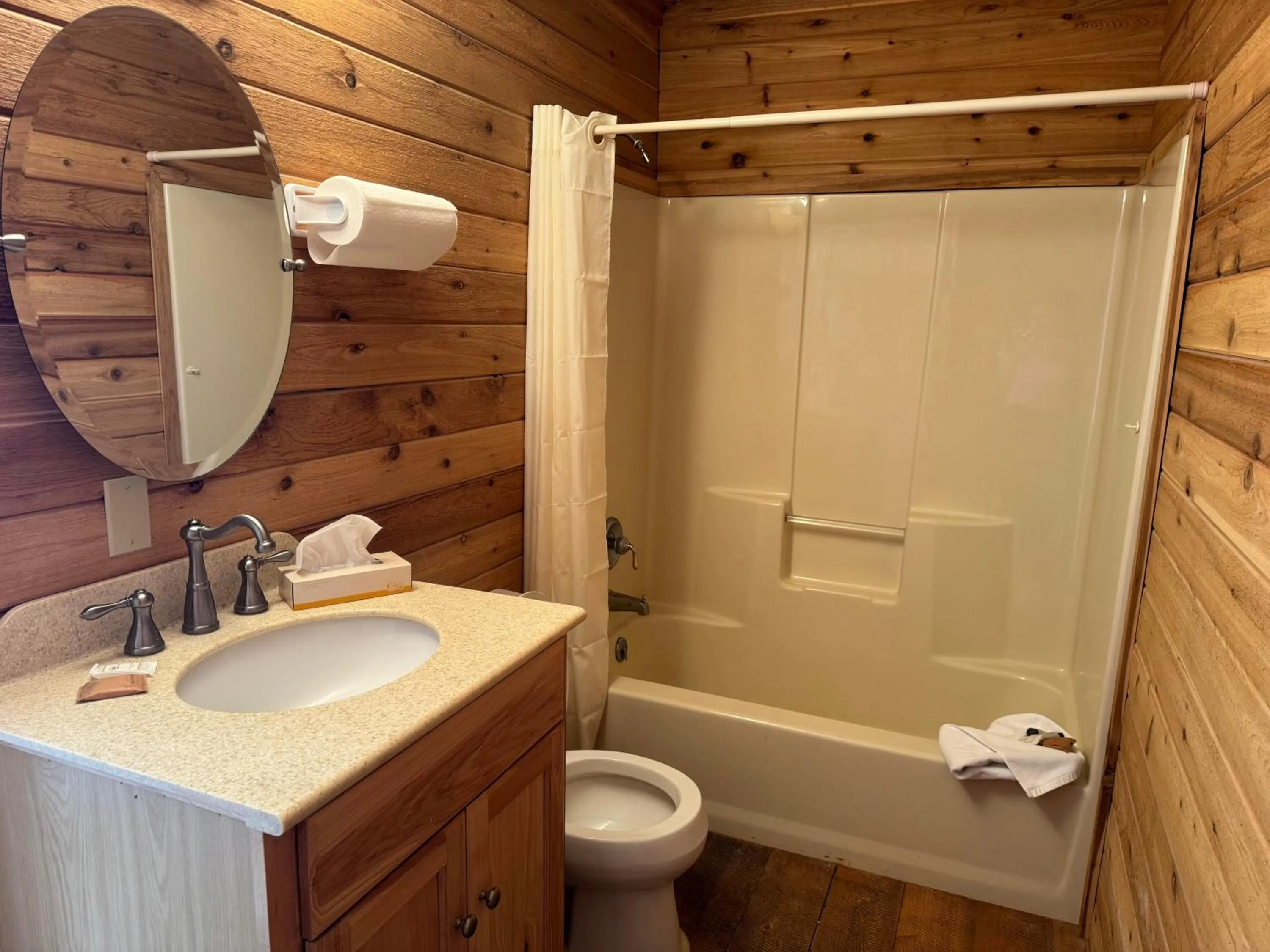 Bathroom in Wagon Wheel Hotel