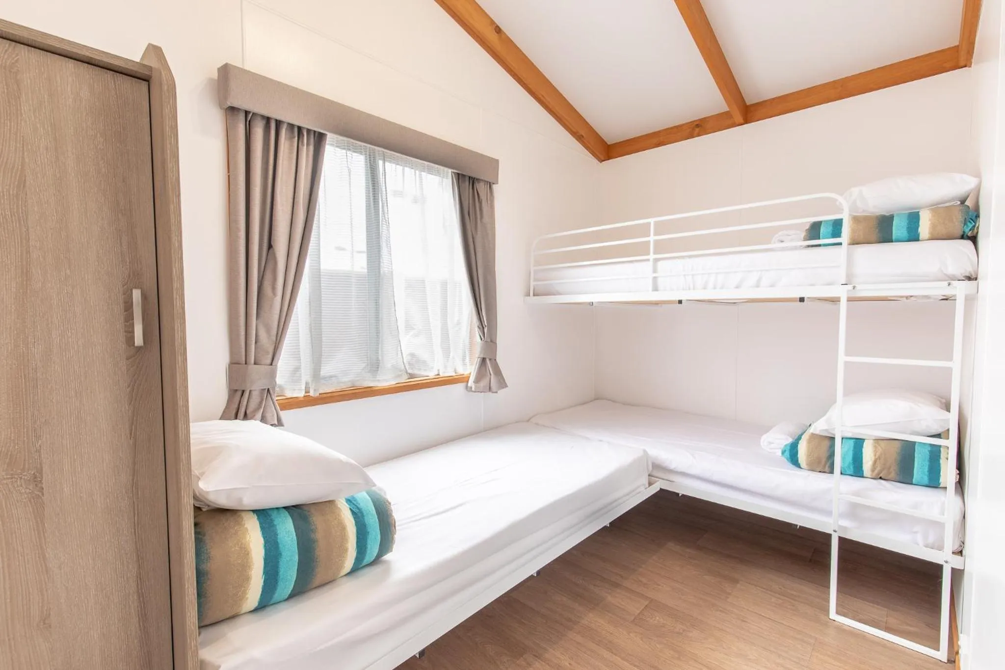 Bedroom, Bed in Geelong Holiday Park