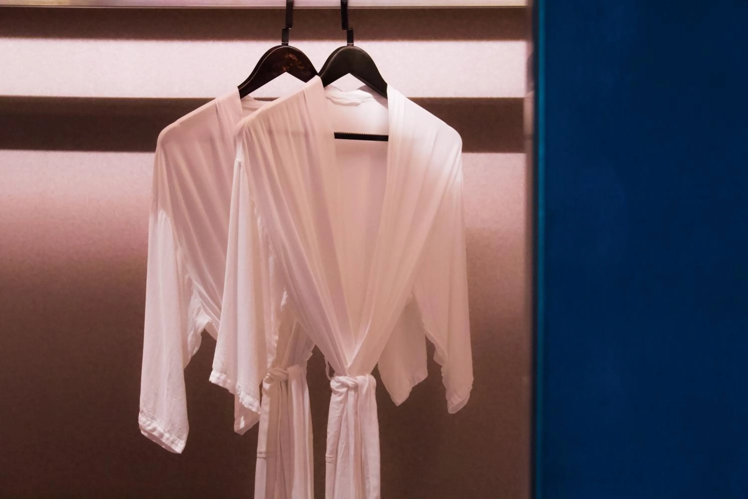 wardrobe in Diaoyutai Boutique Hotel Chengdu