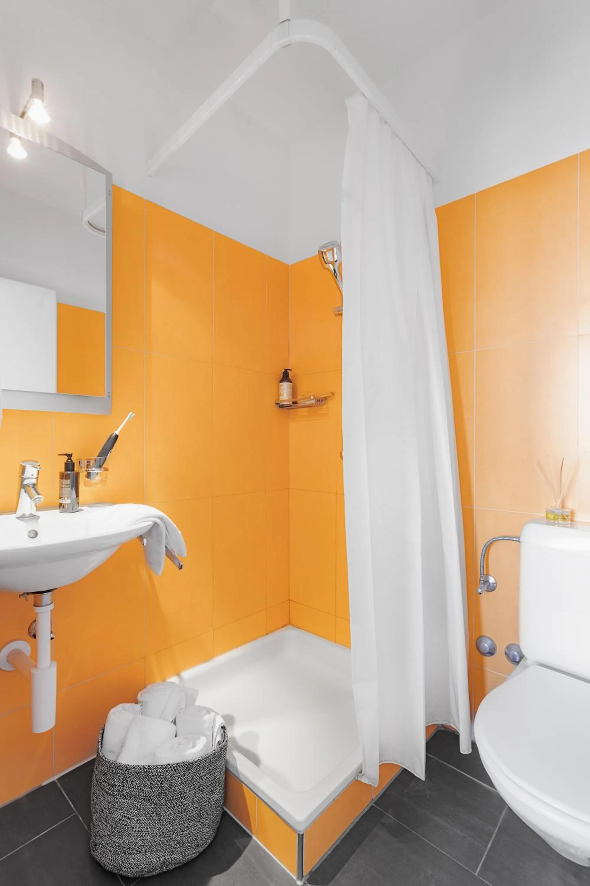 Bathroom in Swiss Star Zurich University - Self Check-In