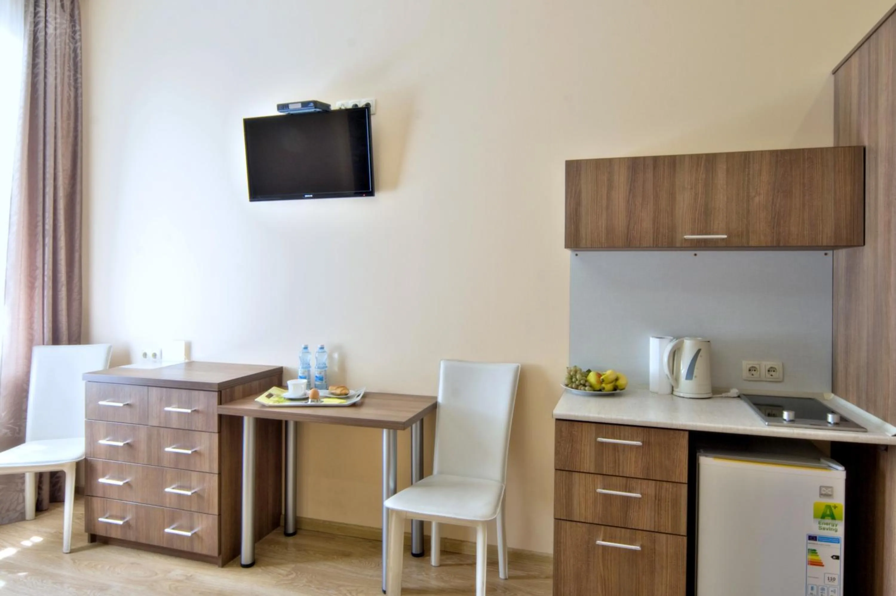 Day in Golden Gate Inn