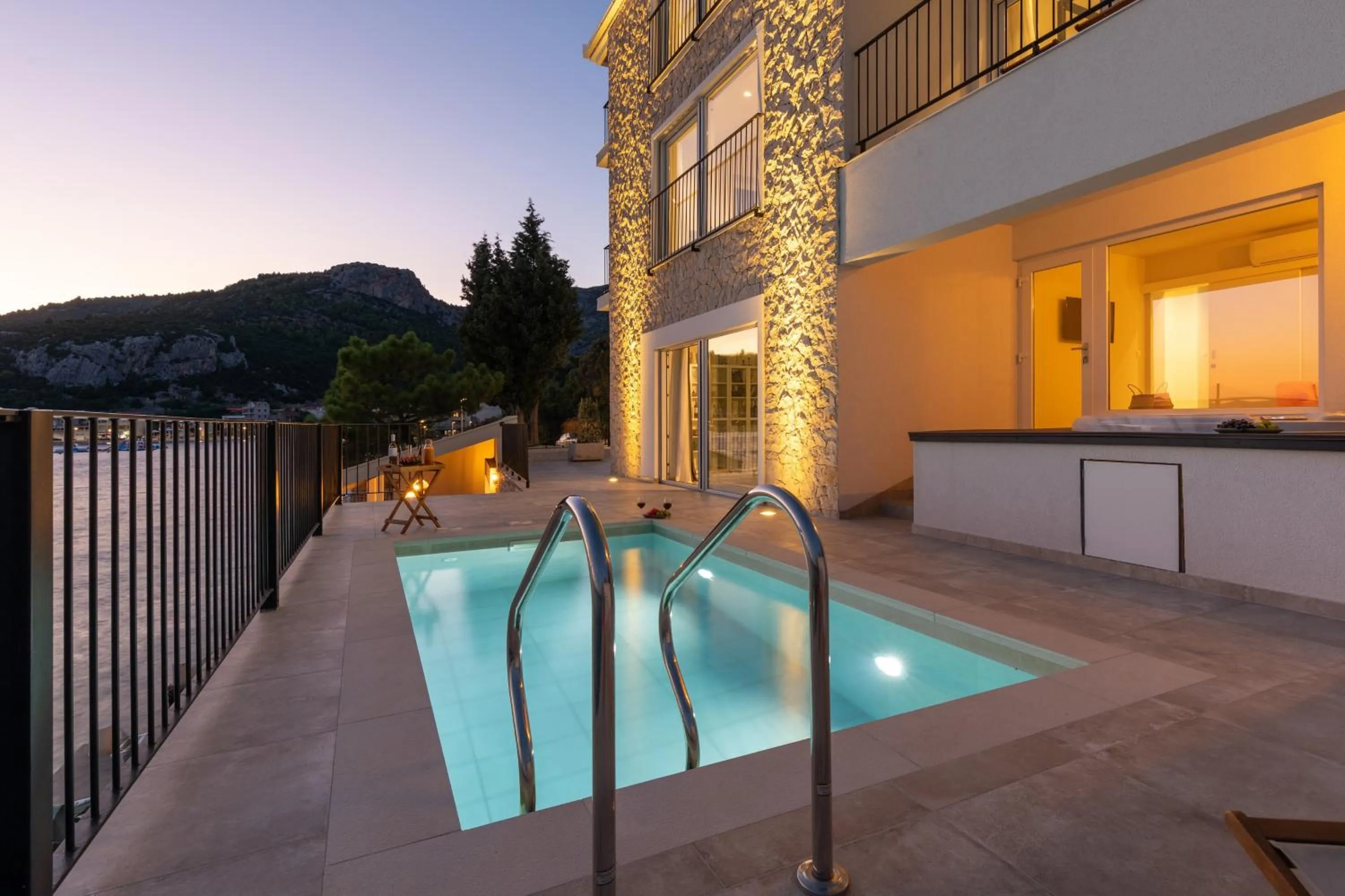 Swimming pool in Villa Simpleza