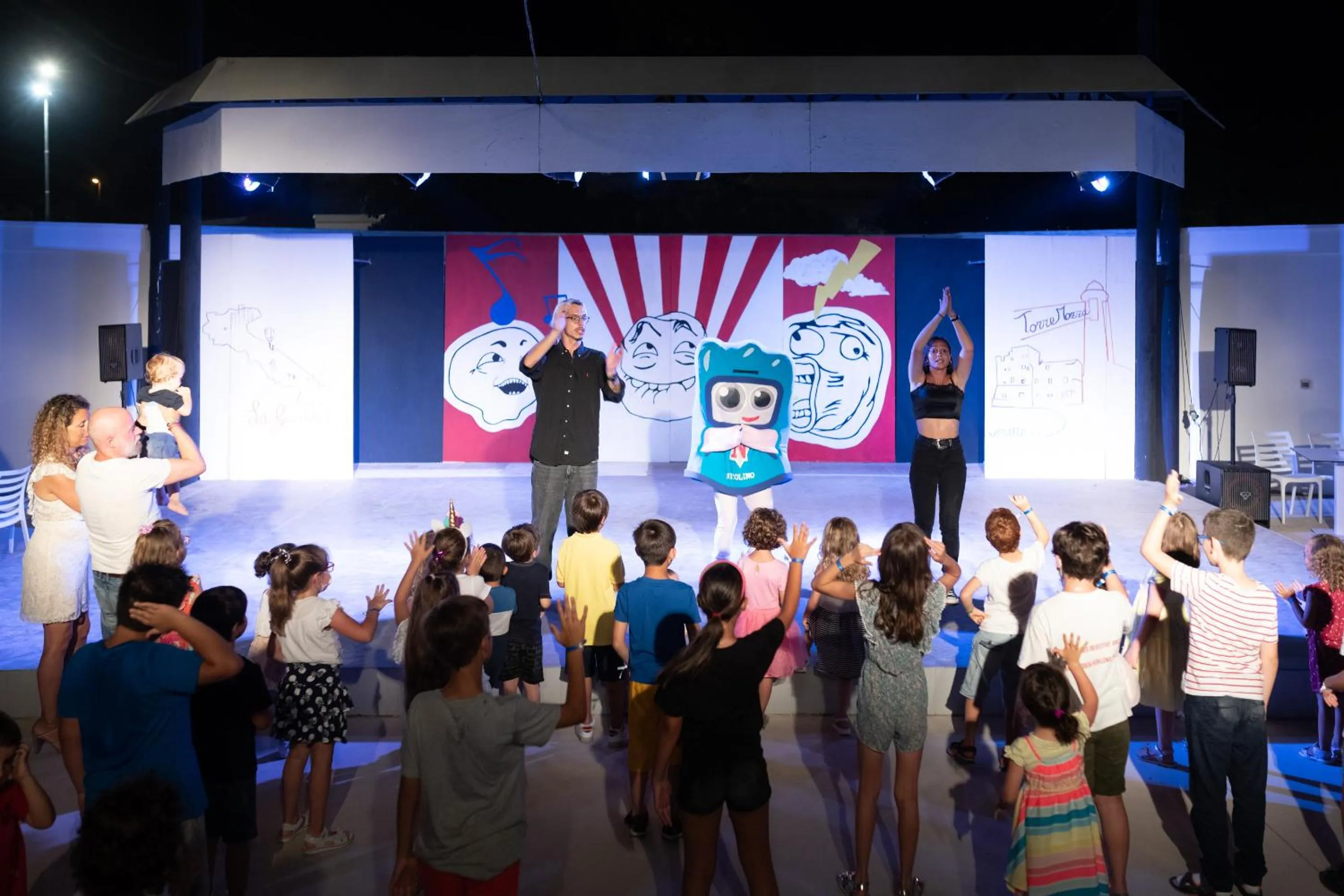 Entertainment in Nicolaus Club La Giurlita