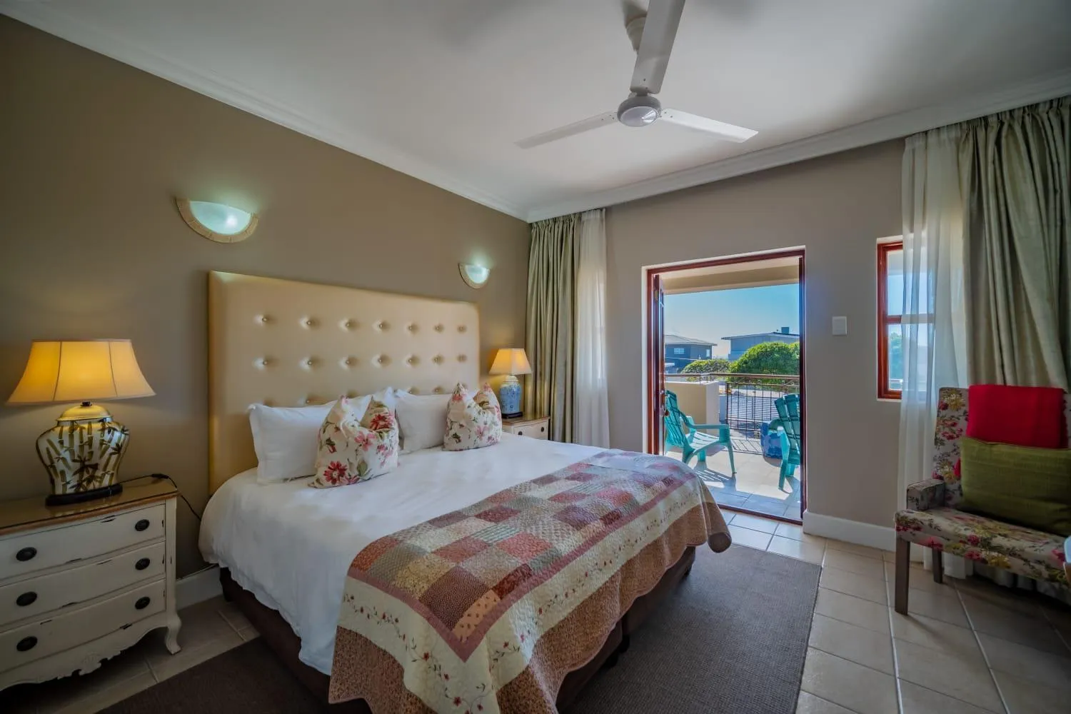 Patio, Bed in The Mandyville Jeffreys Bay