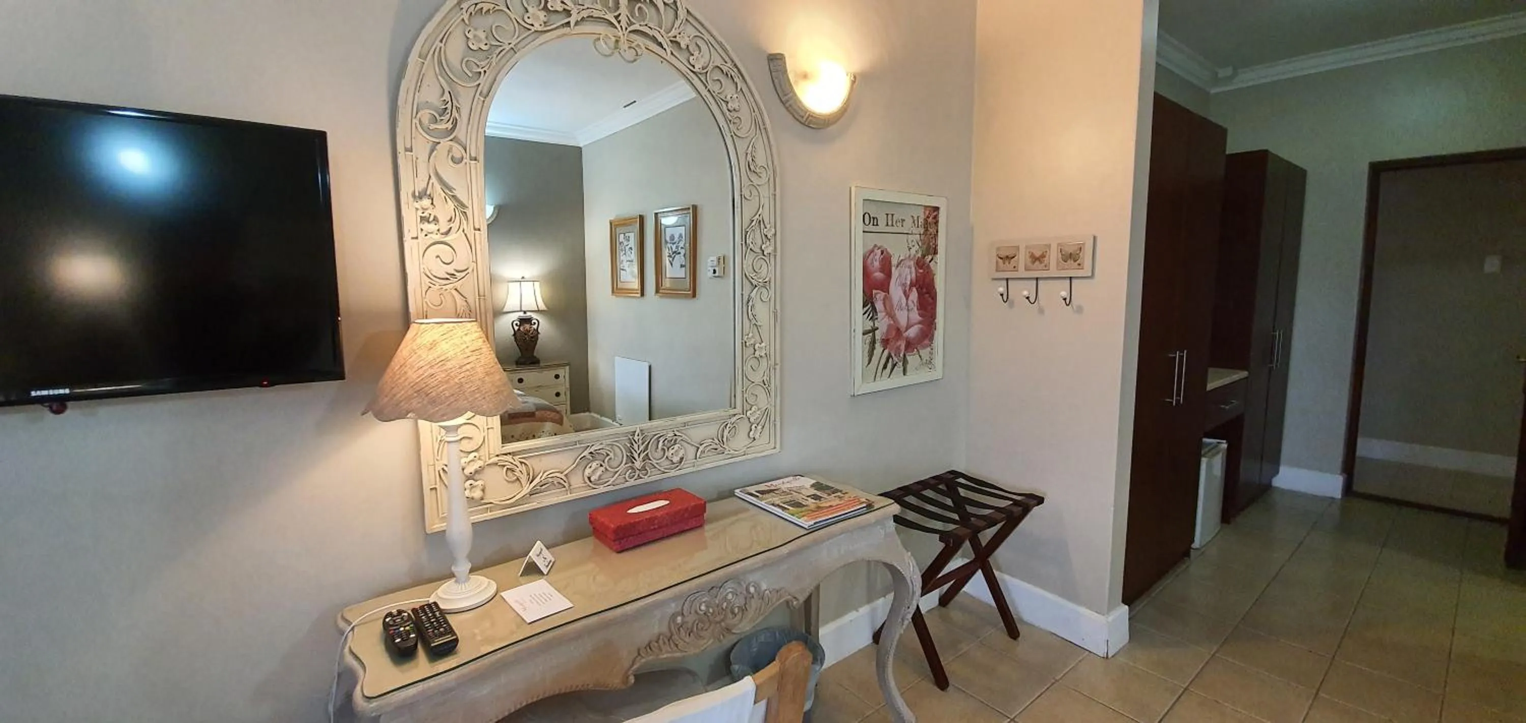 TV and multimedia in The Mandyville Jeffreys Bay