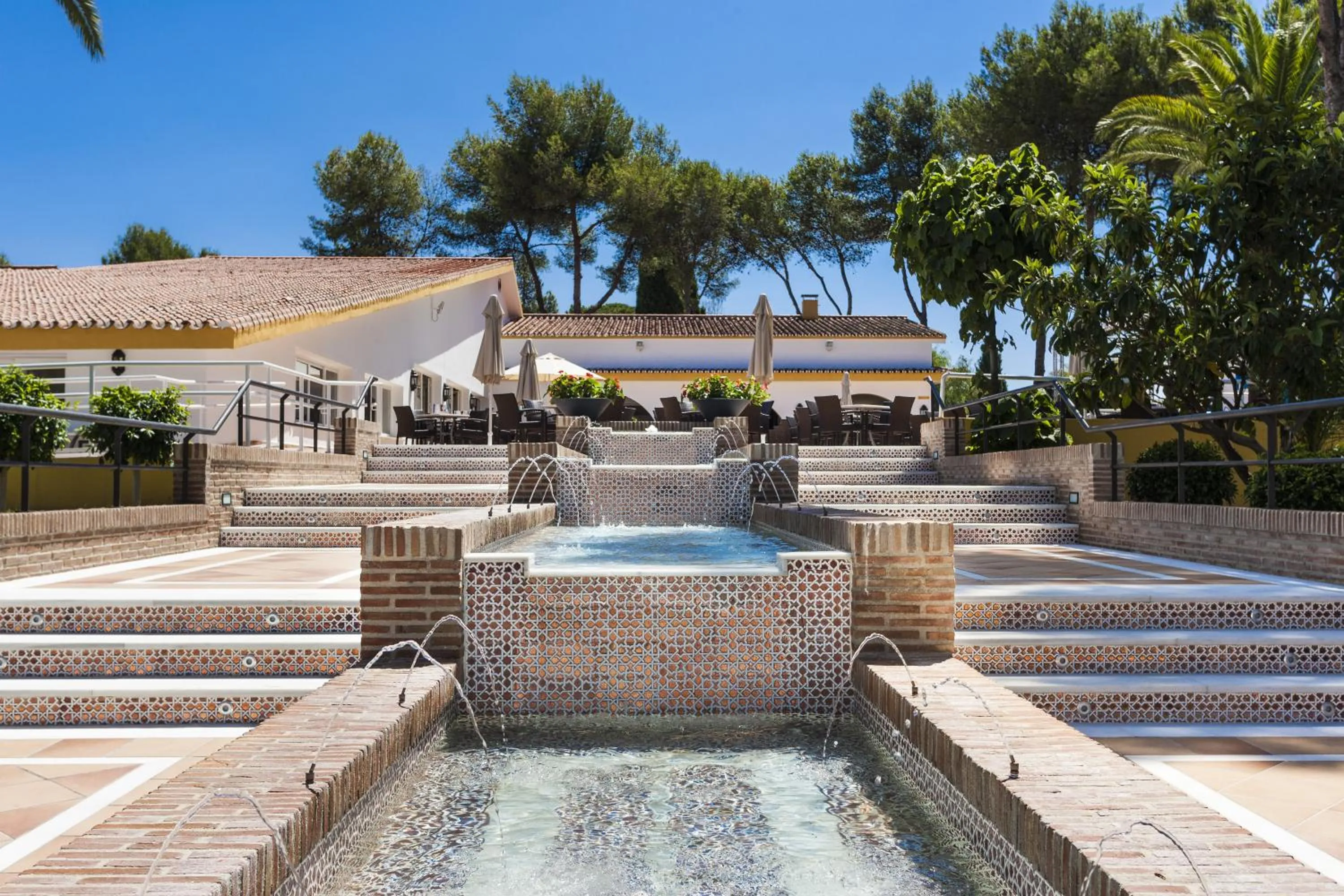 Facade/entrance in Globales Playa Estepona