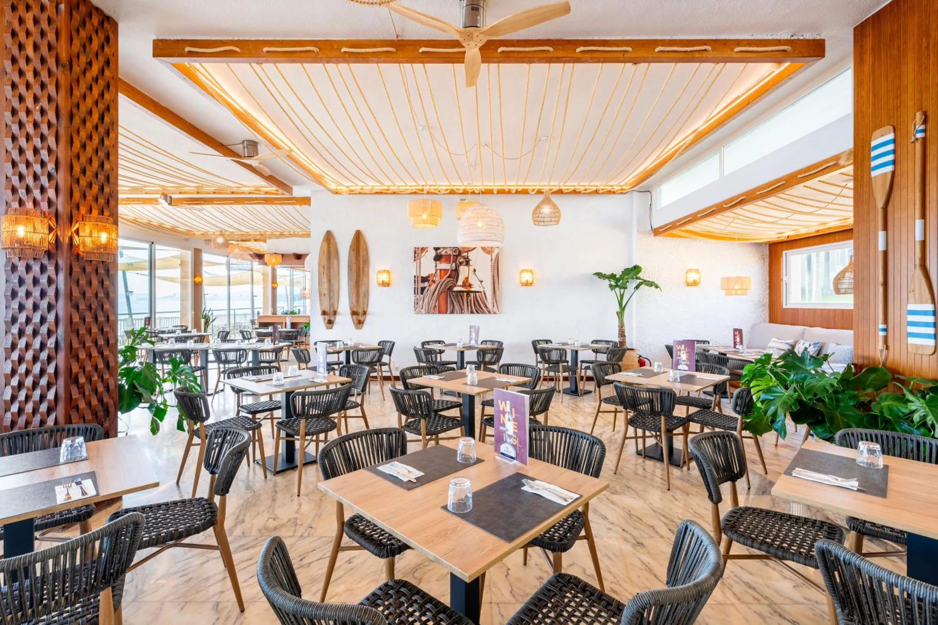 Restaurant/places to eat in Globales Playa Estepona