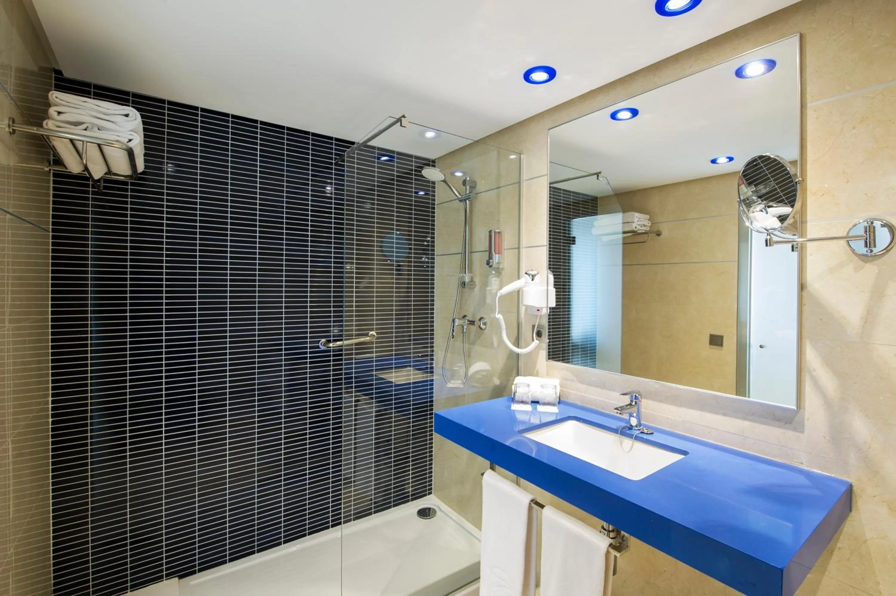 Bathroom in Globales Playa Estepona