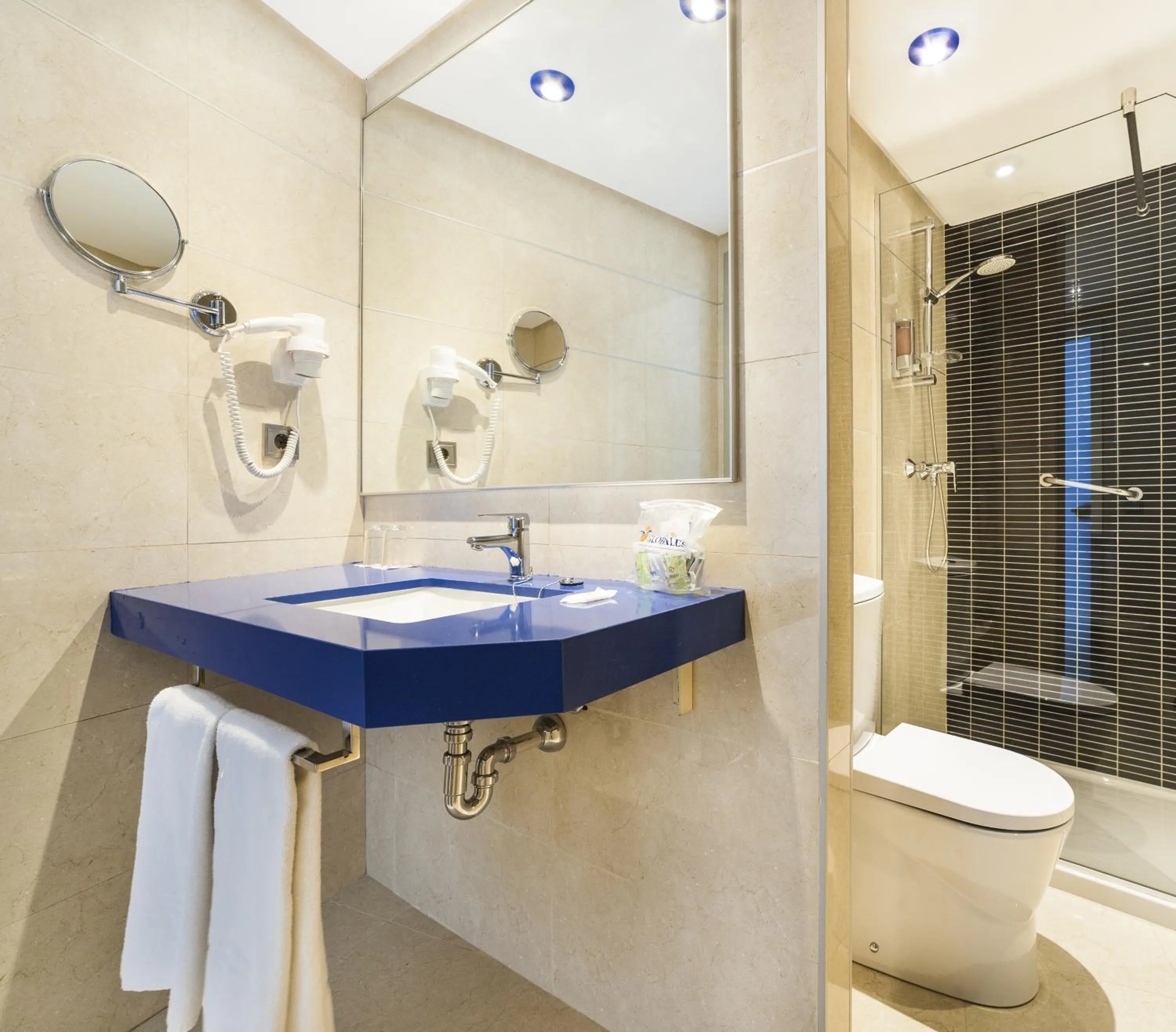 Bathroom in Globales Playa Estepona