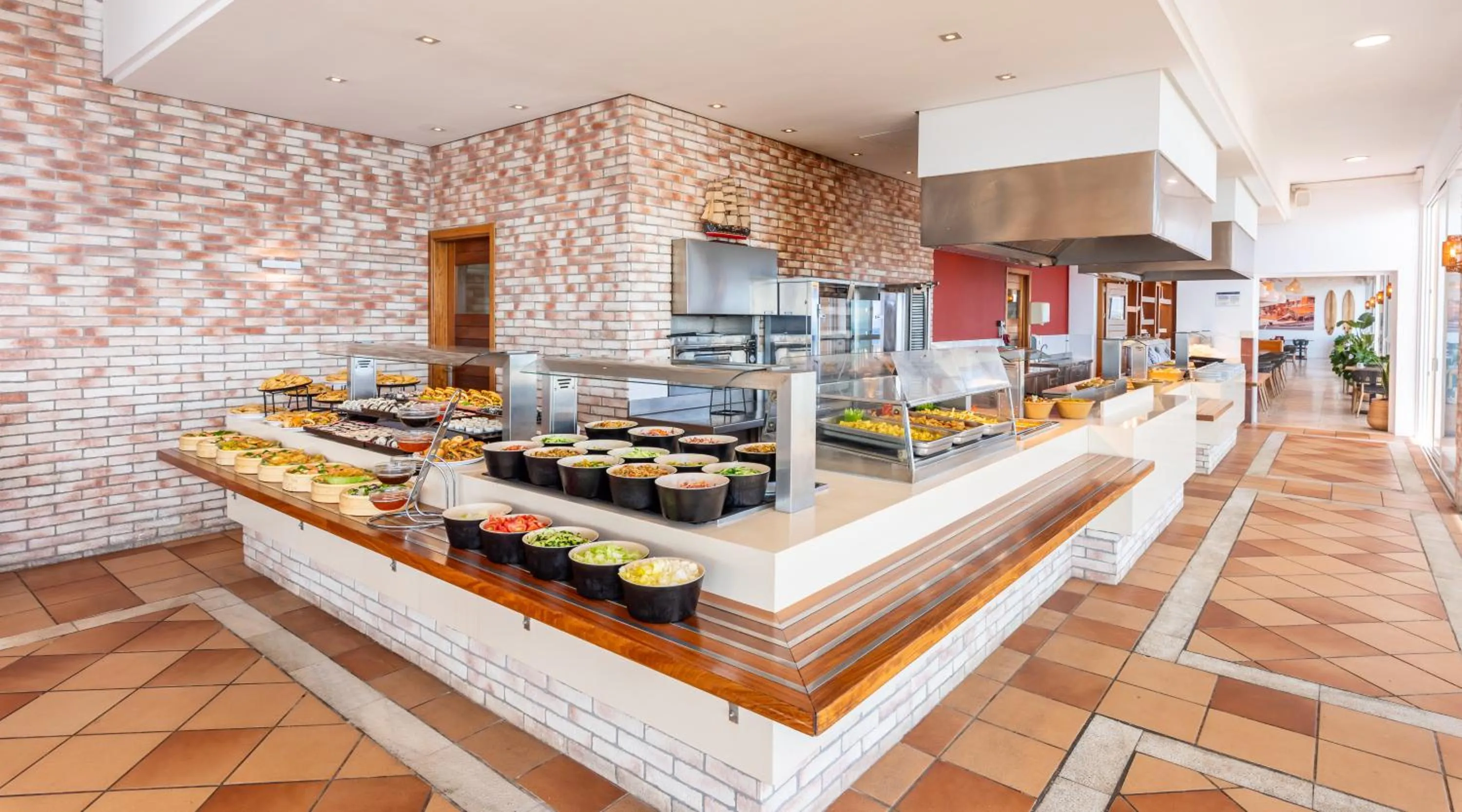 Restaurant/places to eat in Globales Playa Estepona