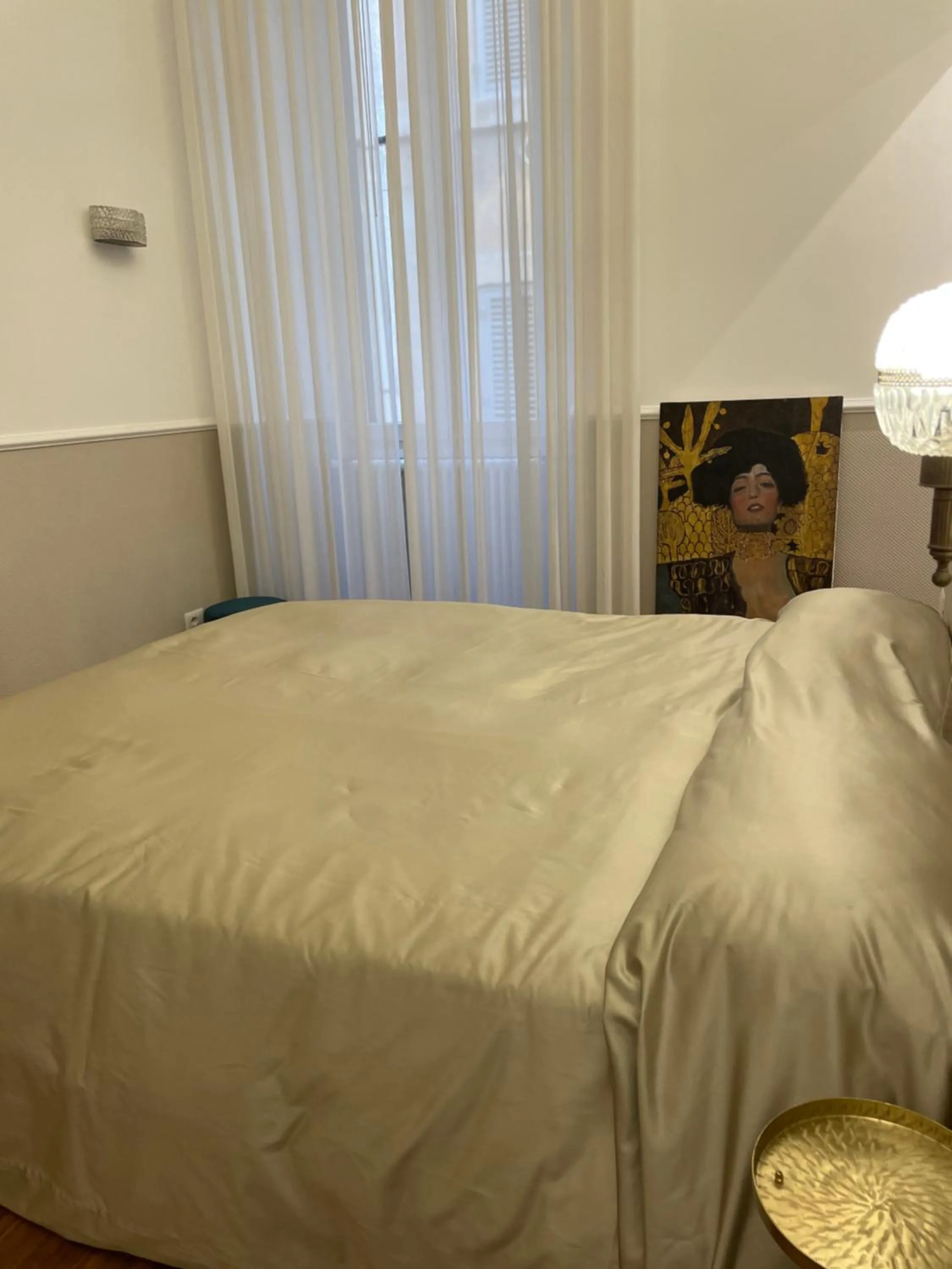 Photo of the whole room, Bed in Mia roma centro