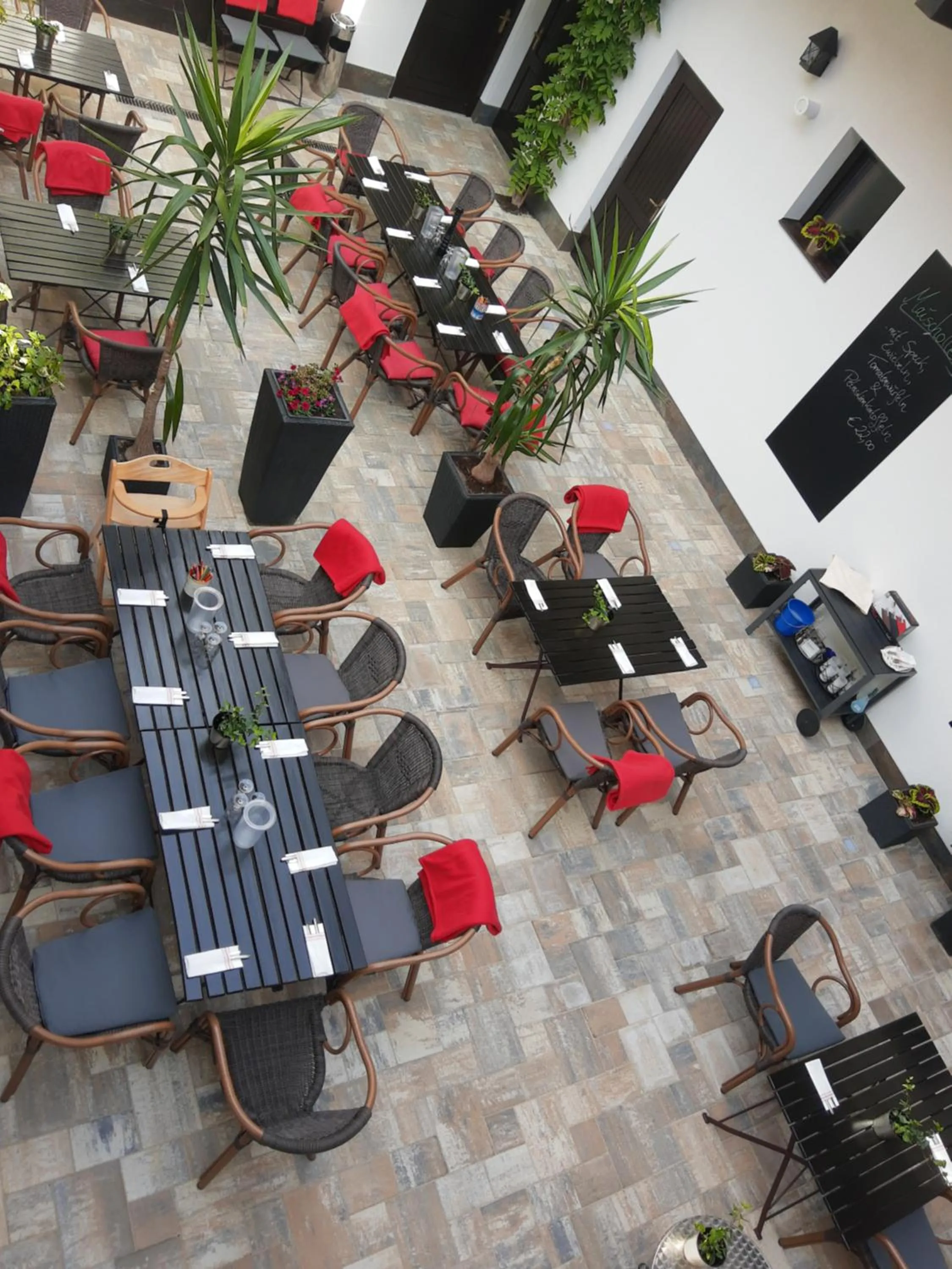 Restaurant/places to eat in Hotel Weißes Roß