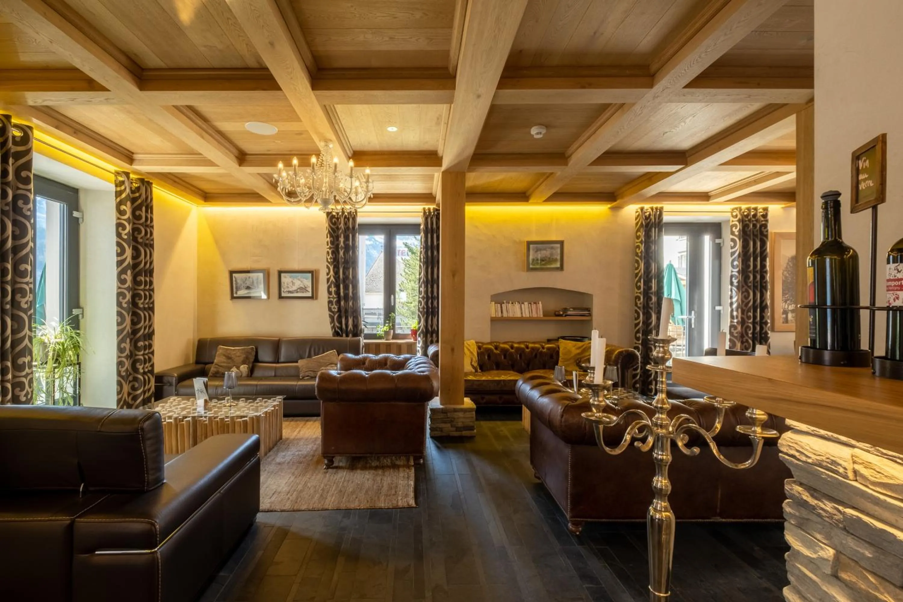 Lounge or bar in Hôtel National Resort & Spa