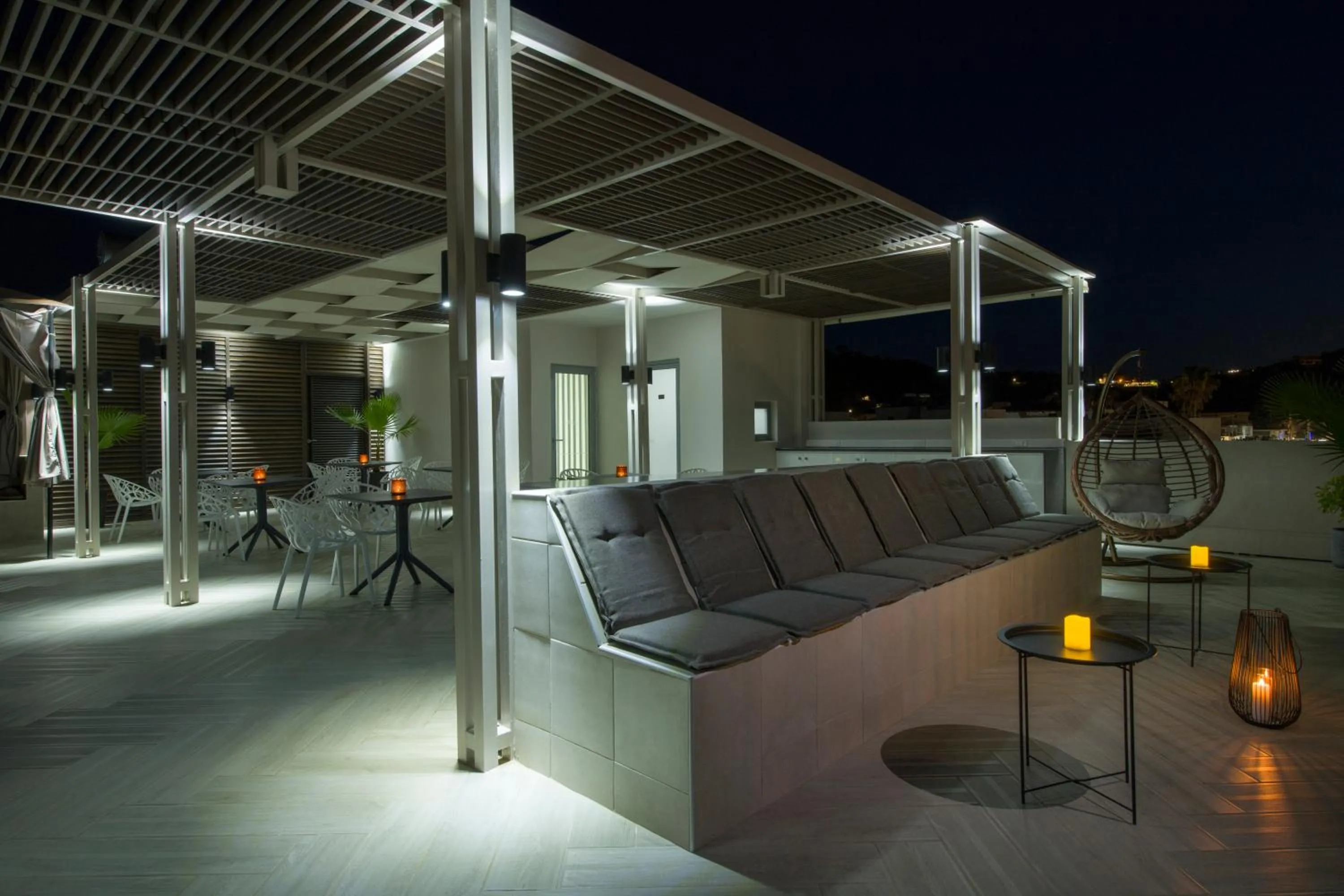 Patio in xSuites Hotel