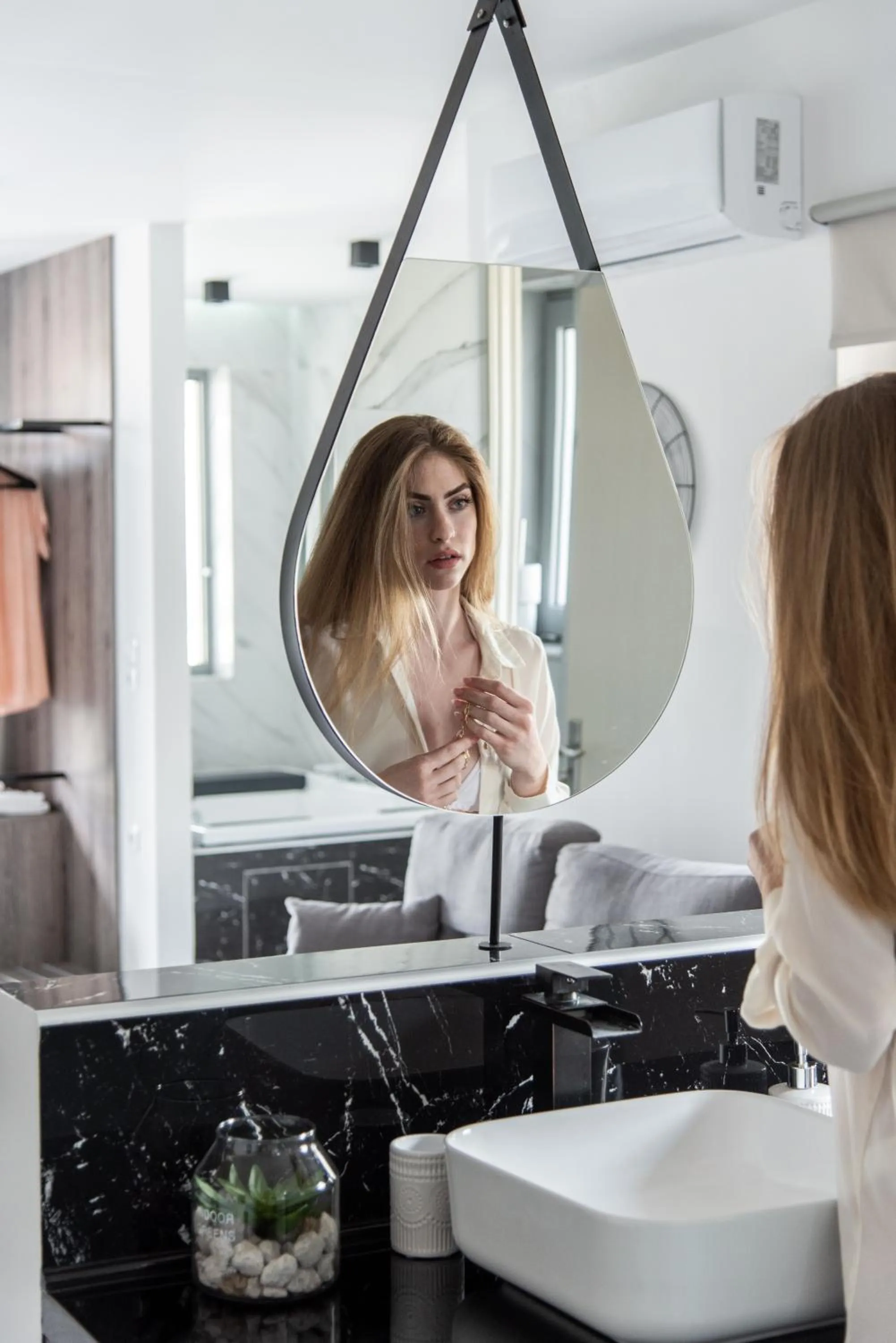 People in xSuites Hotel