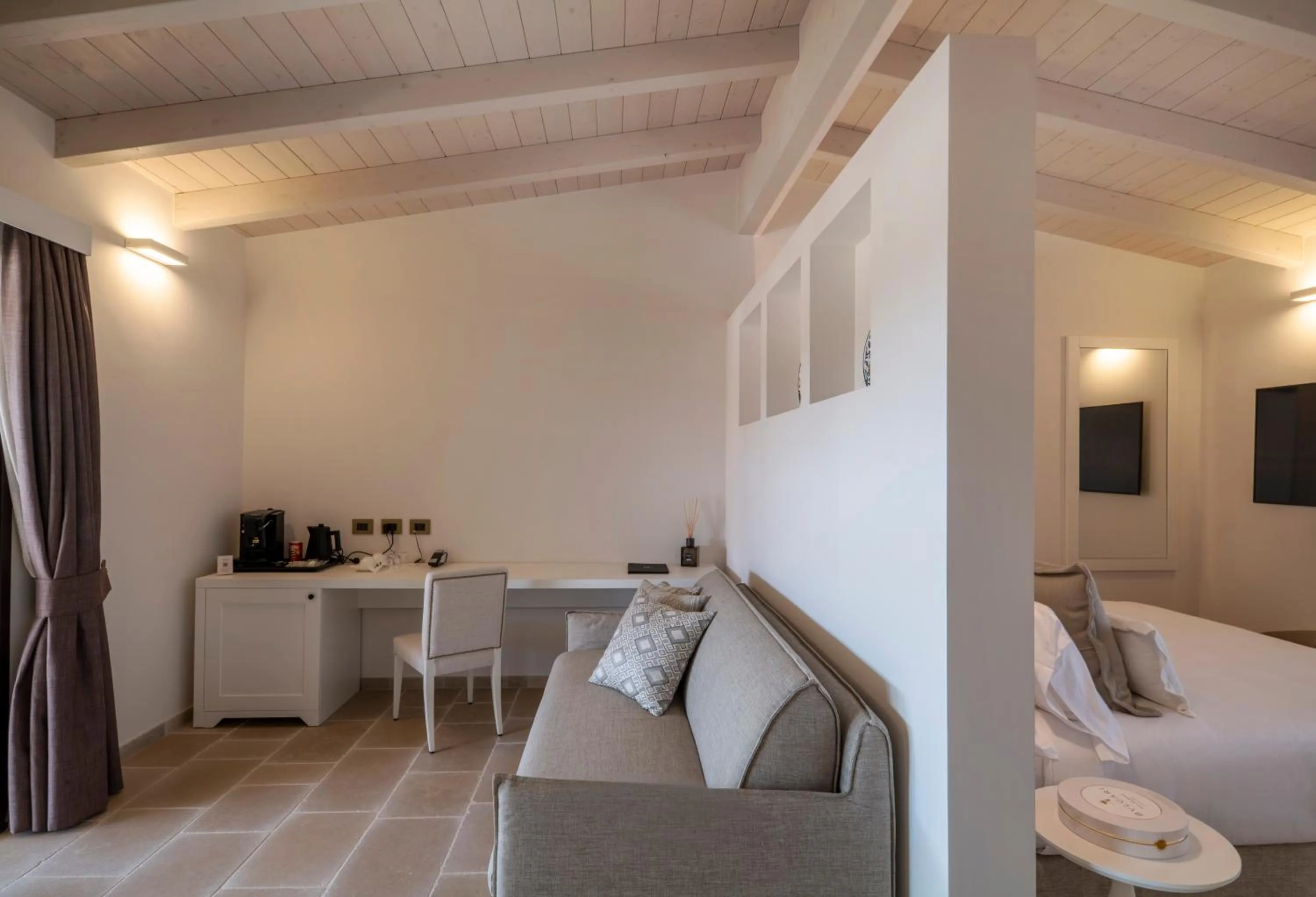 Coffee/tea facilities, Bed in Masseria Corsano