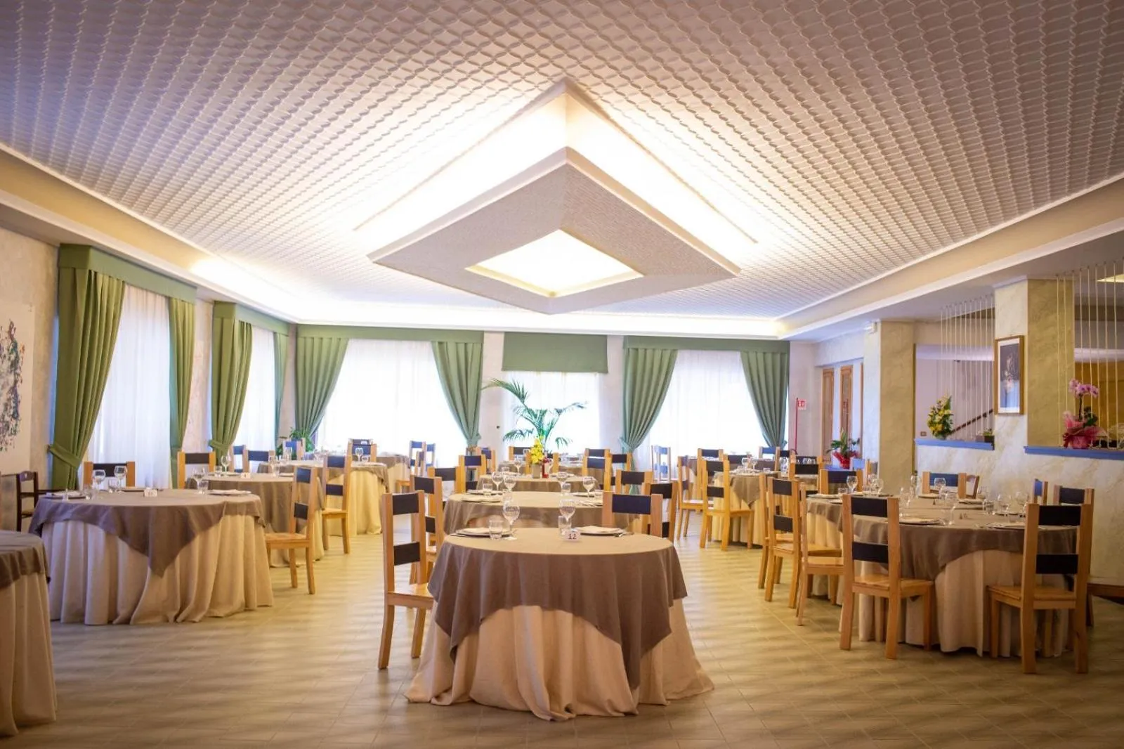 Restaurant/places to eat in Sport Hotel & Residence Il Bivacco del Parco