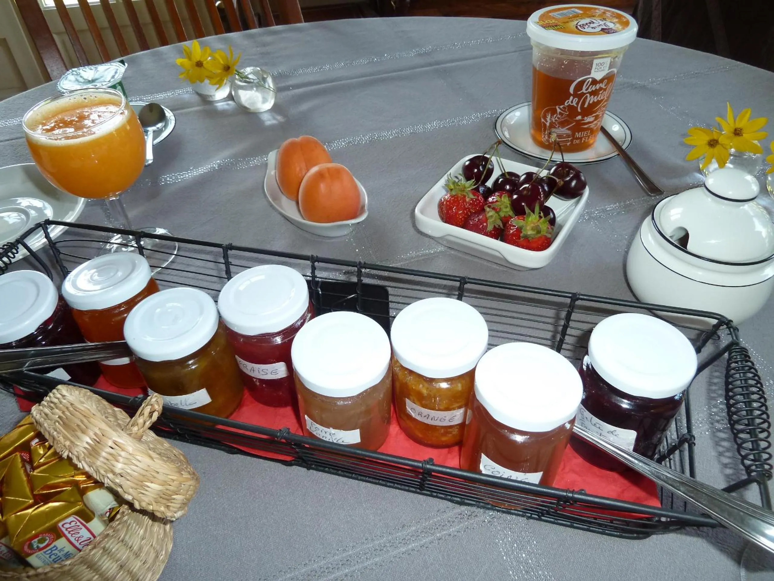 Food and drinks in Chambres d'hôtes Le Saleix