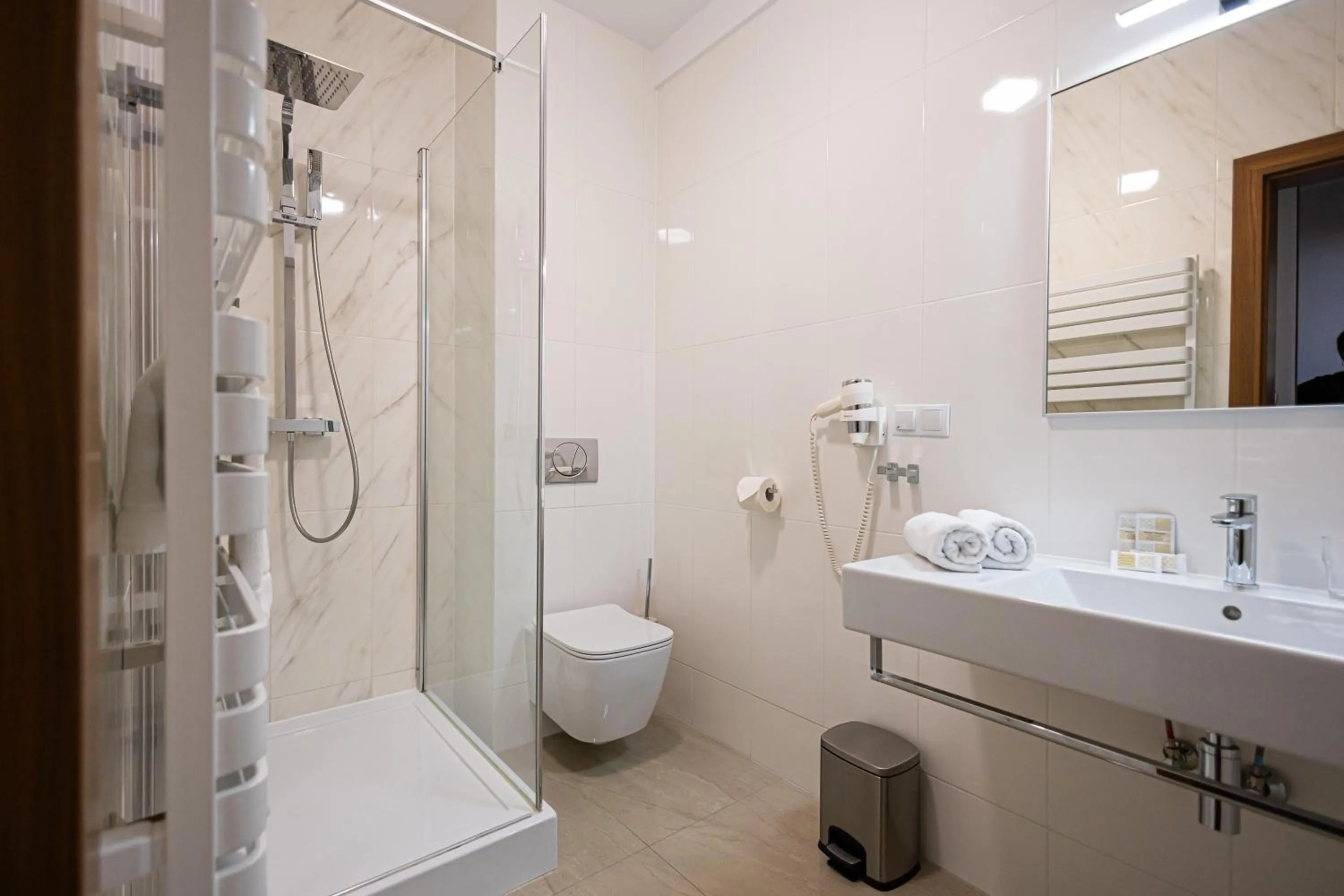 Shower in Hotel Kopczyński