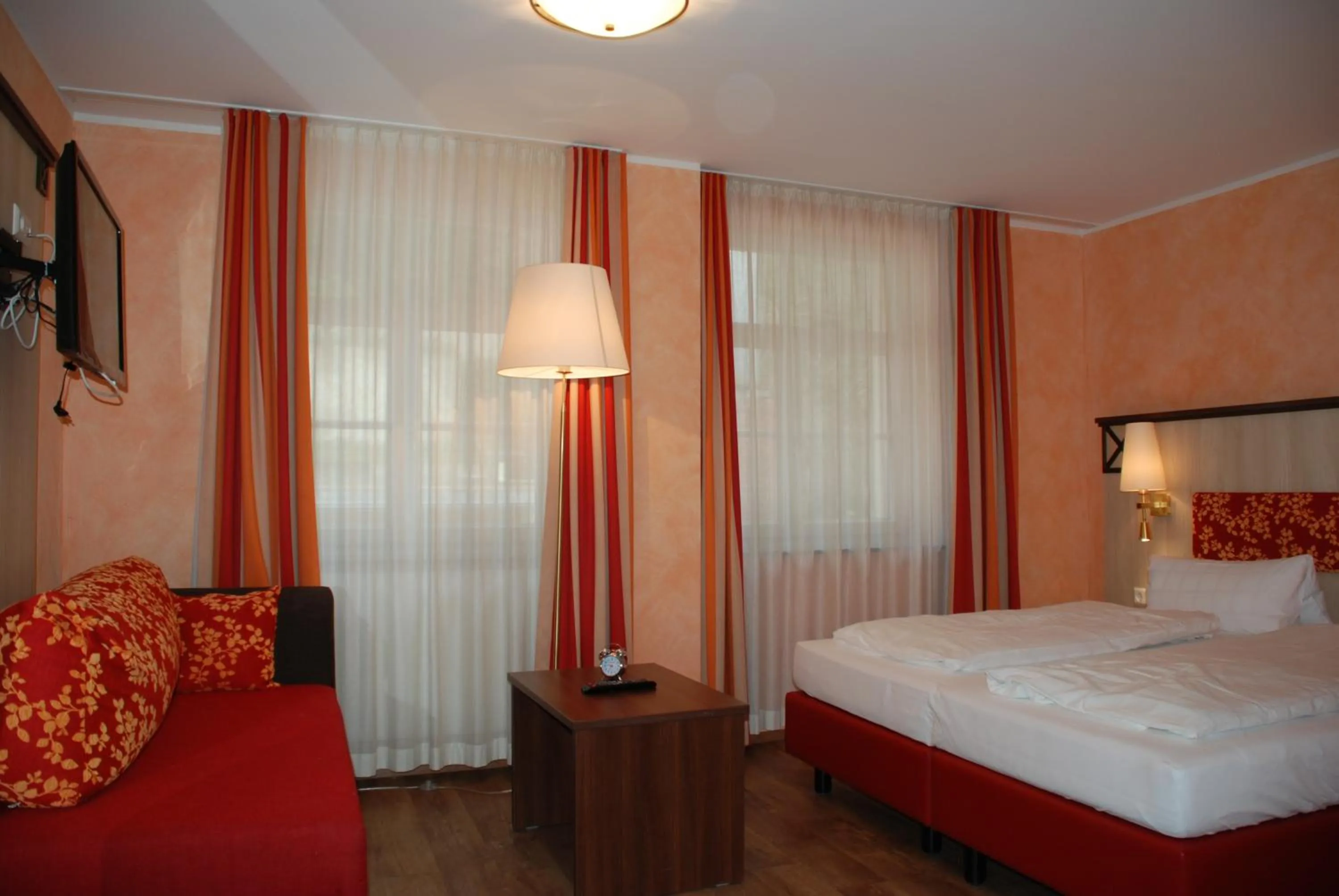 Bed in Hotel & Gästehaus Seehof