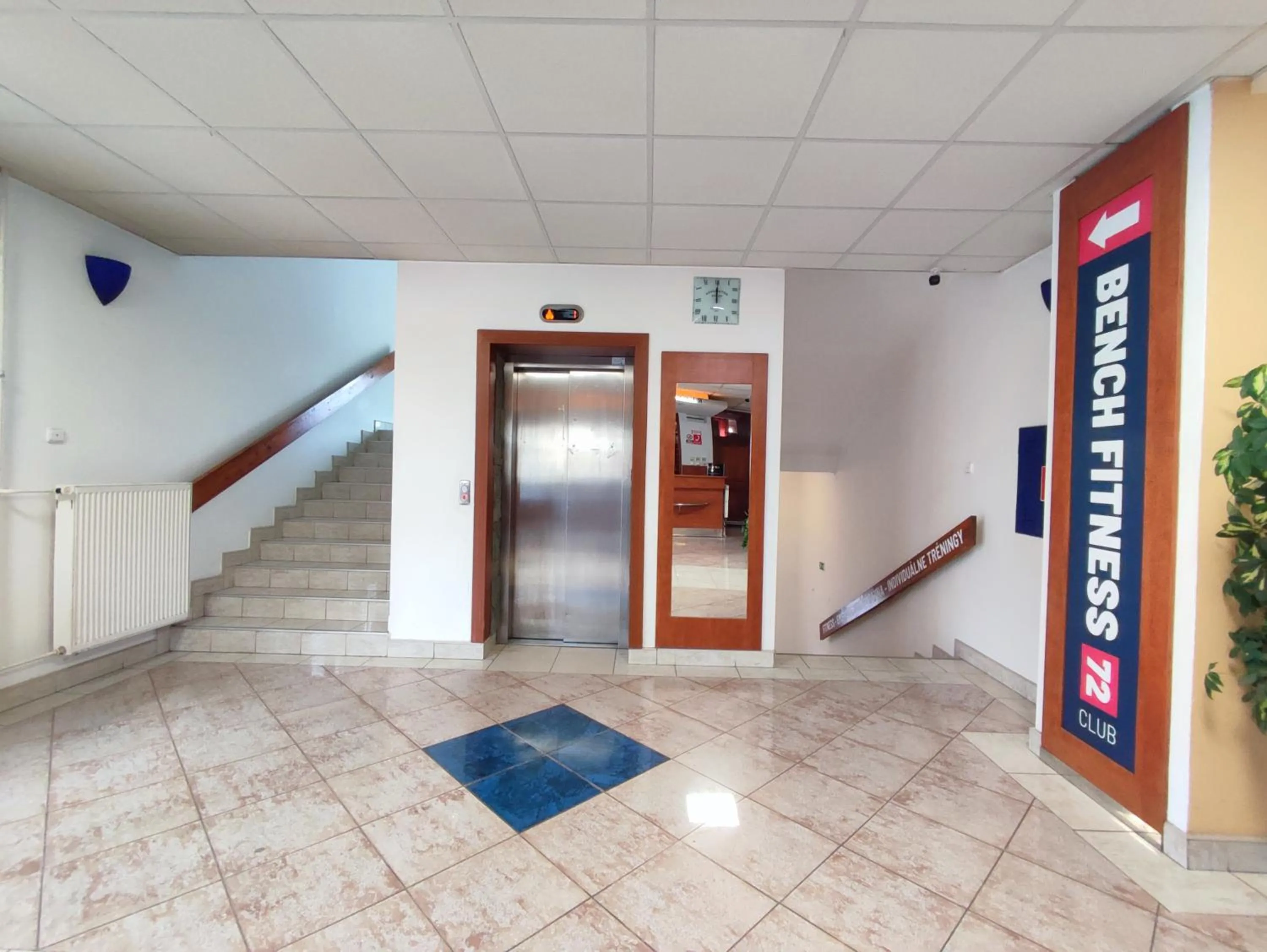 elevator in HOTEL JURKI Dom