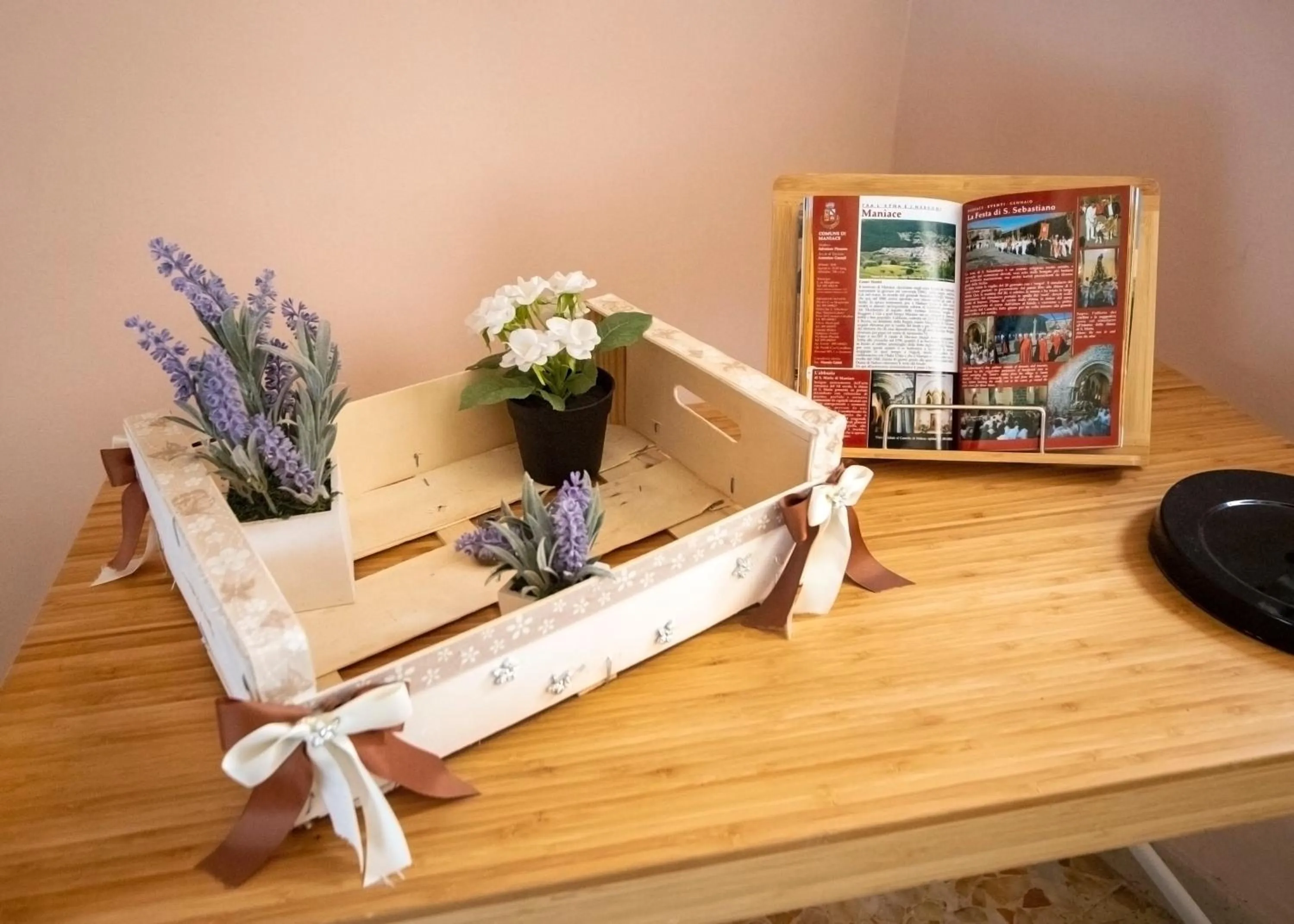 Decorative detail in Sicilian Mood - Bed and Breakfast