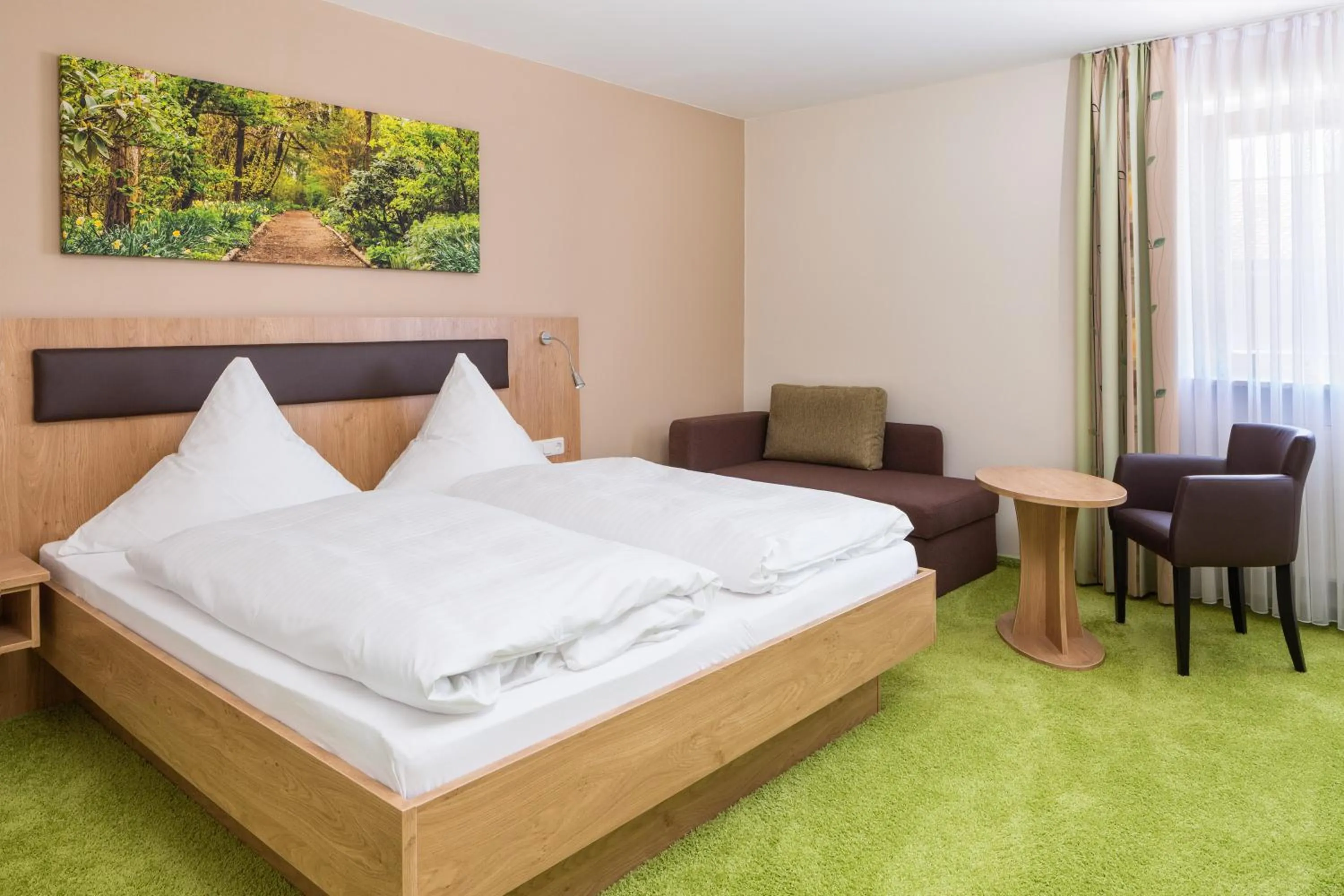 Photo of the whole room, Bed in Hotel Sixt