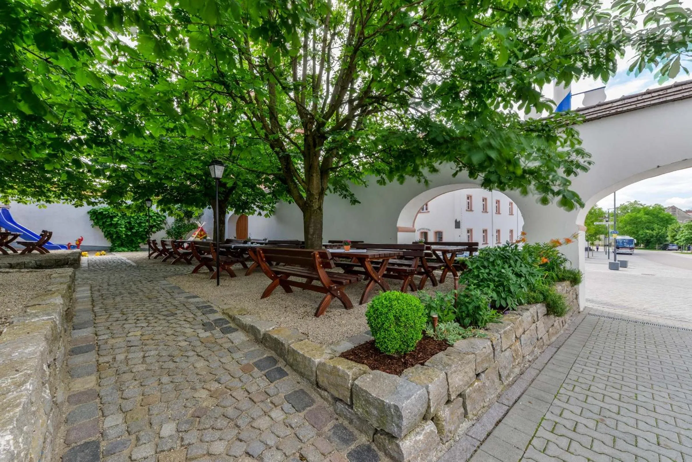 Restaurant/places to eat in Hotel Sixt