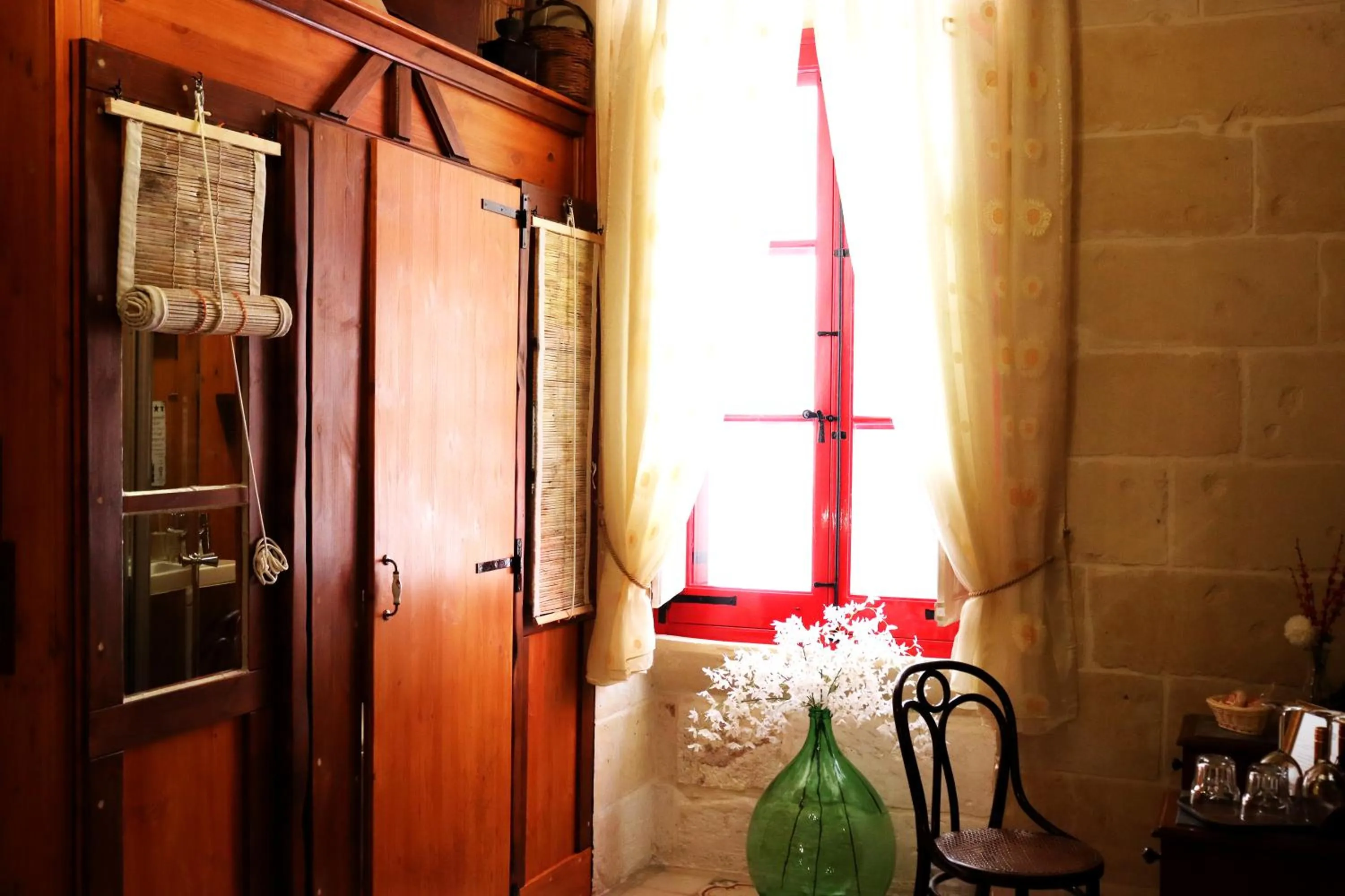 Bathroom in Il-Bàrraġ Farmhouse B&B - Gozo Traditional Hospitality