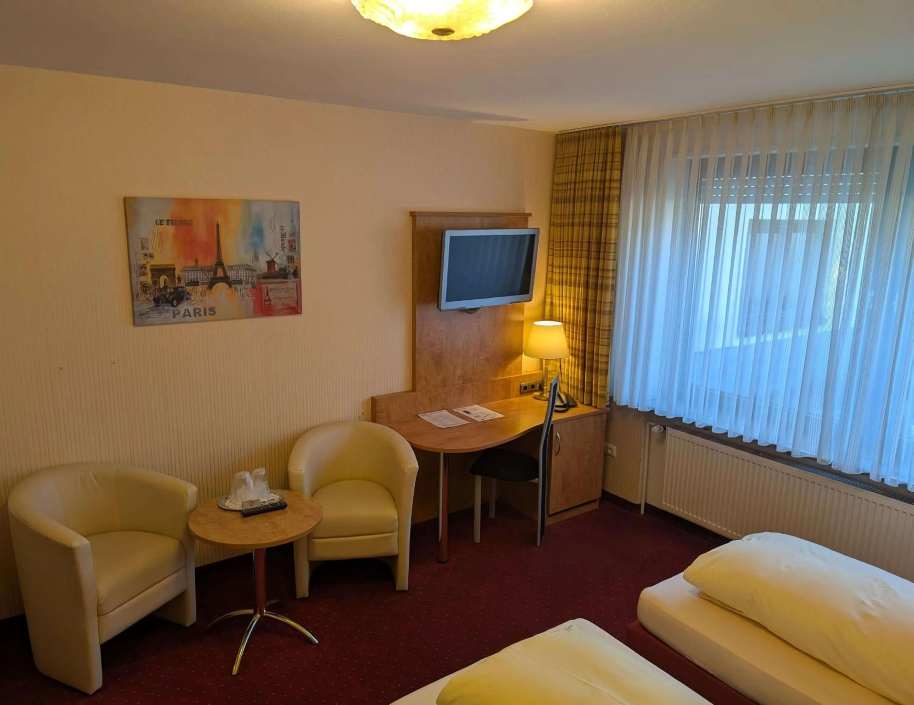 TV and multimedia, Bed in Stadthotel Augsburg